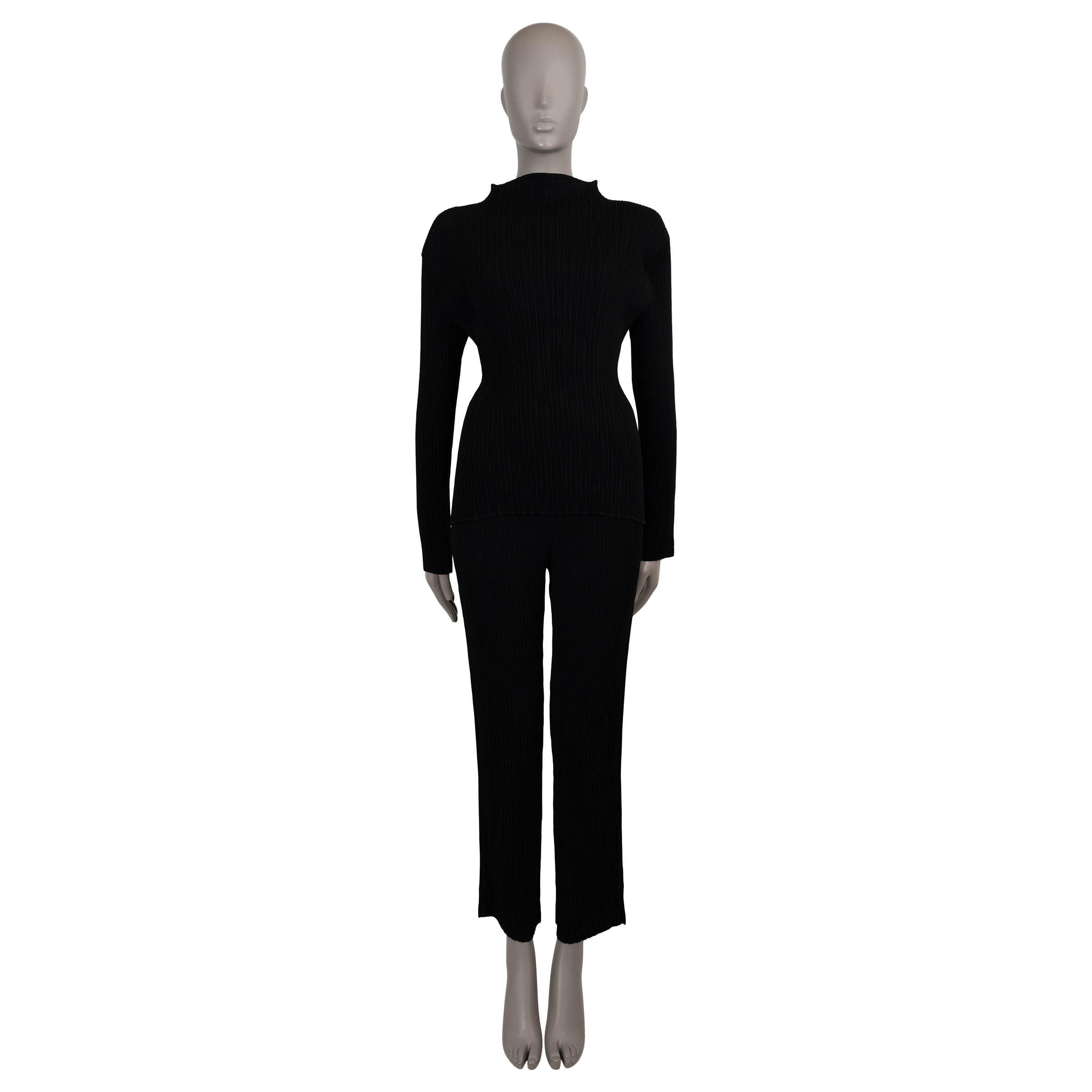 Issey Miyake noir polyester HATCHING PLEATS LONG SLEEVE Shirt 3 M en vente 3