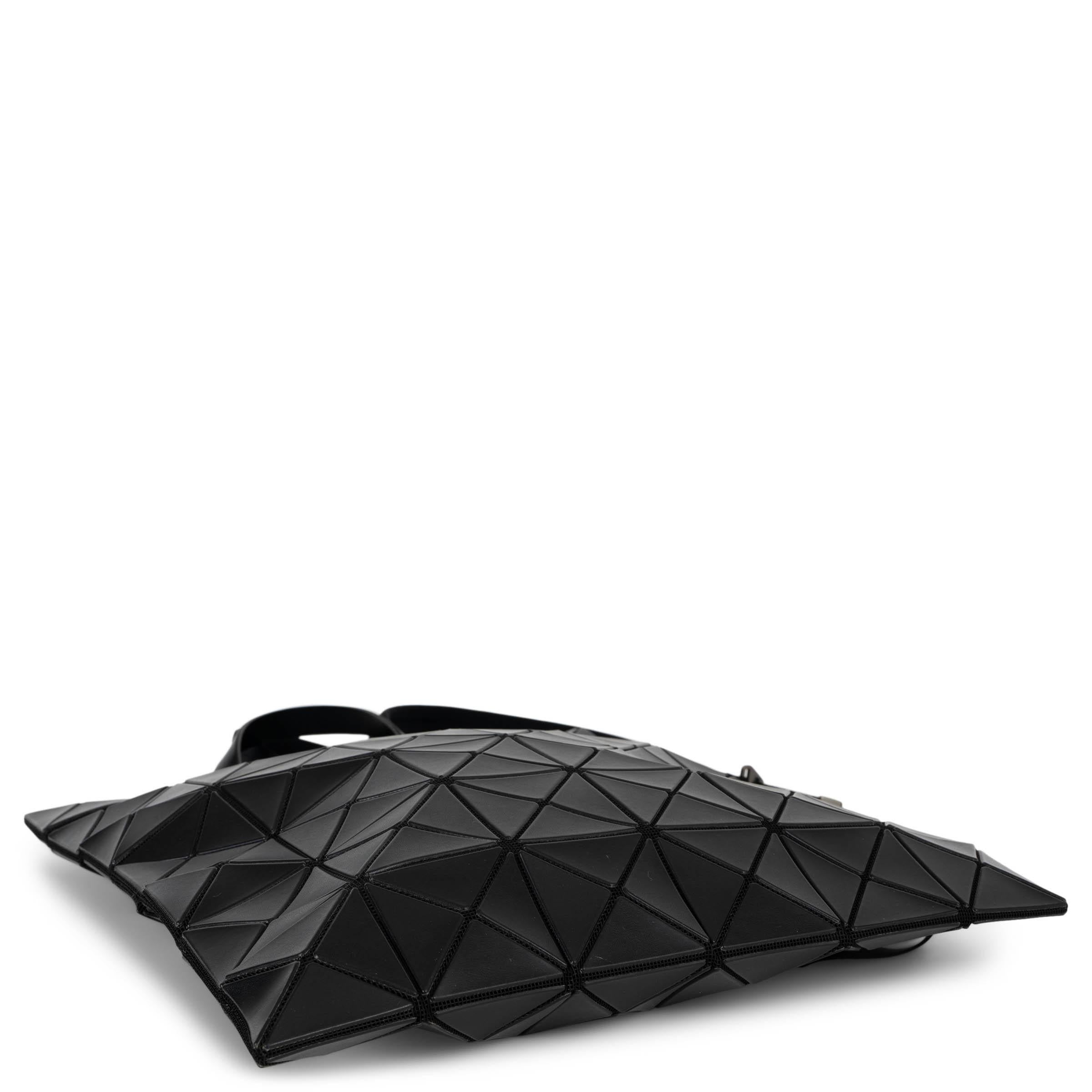 Issey Miyake borsa zaino nera in PVC BAO BAO FLAT In condizioni ottime in vendita a Zürich, CH