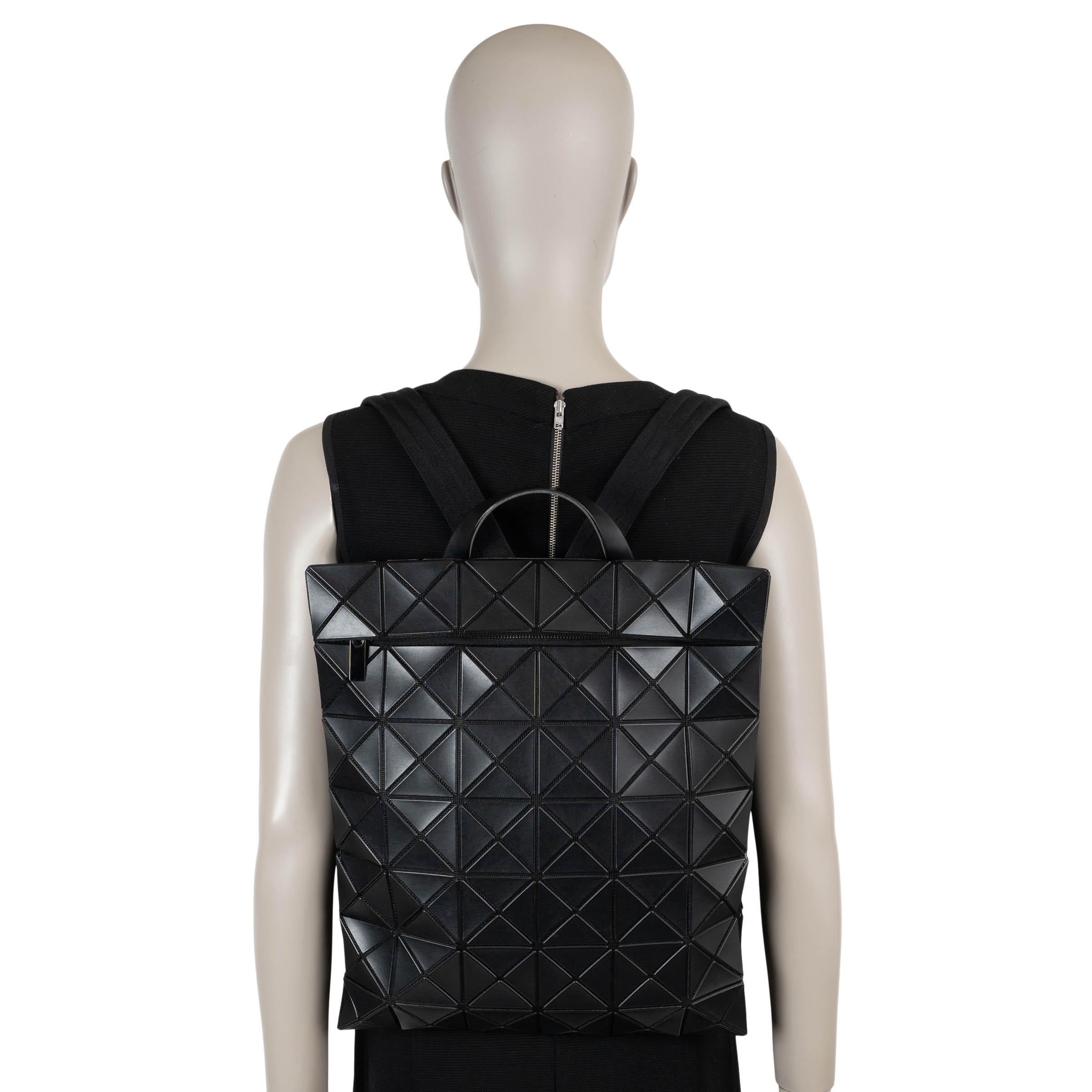 Issey Miyake borsa zaino nera in PVC BAO BAO FLAT in vendita 2