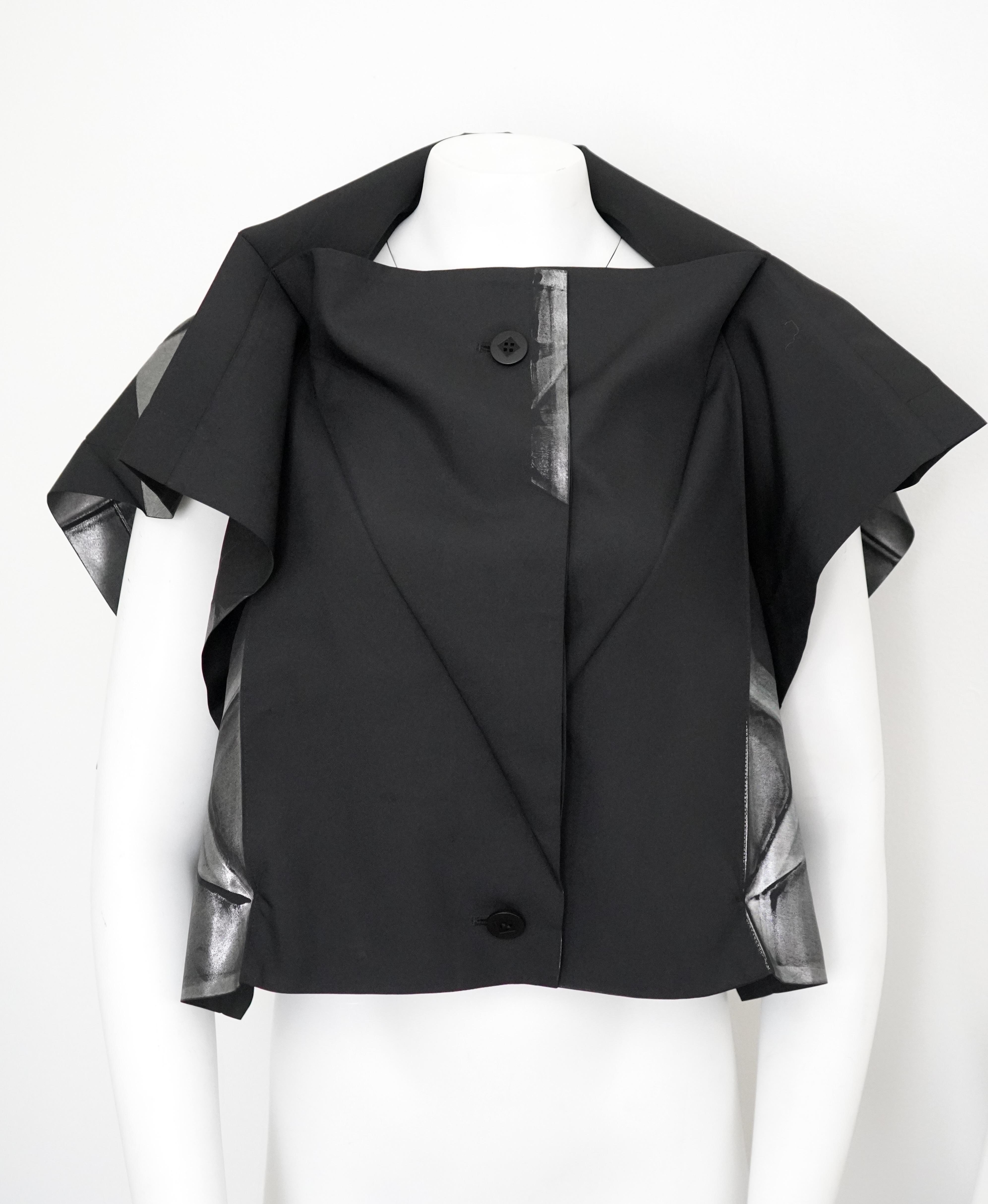 Issey Miyake Black & Silver Metallic buttoned top For Sale 2