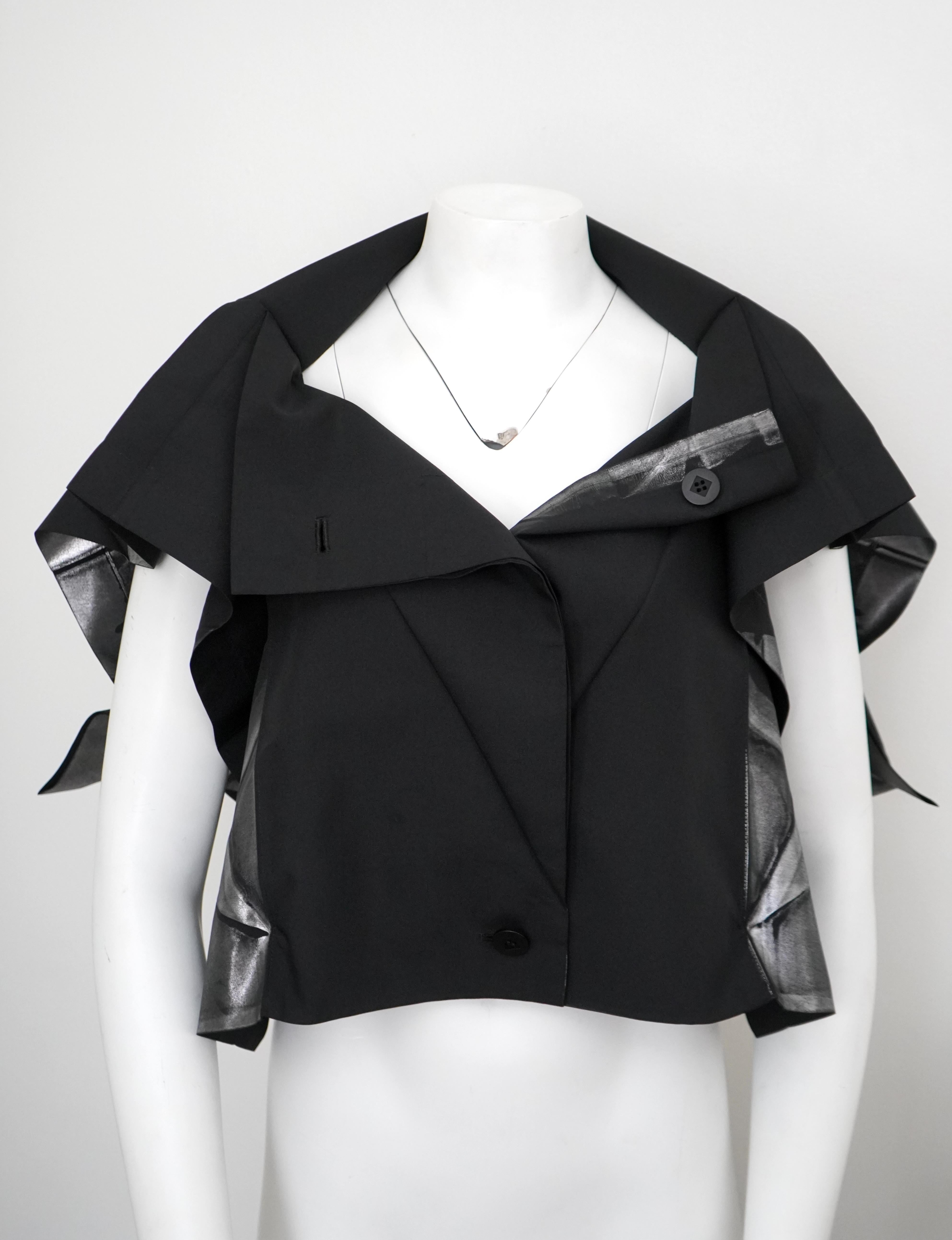 Issey Miyake Black & Silver Metallic buttoned top For Sale 3