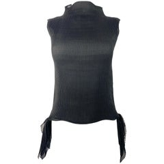 Issey Miyake Schwarzes ärmelloses Top Größe 2 