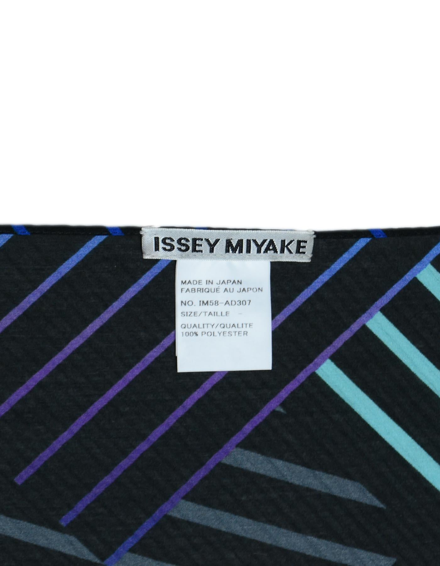 Issey Miyake Blue/Black Pleated Patterned Scarf W/ Button 1