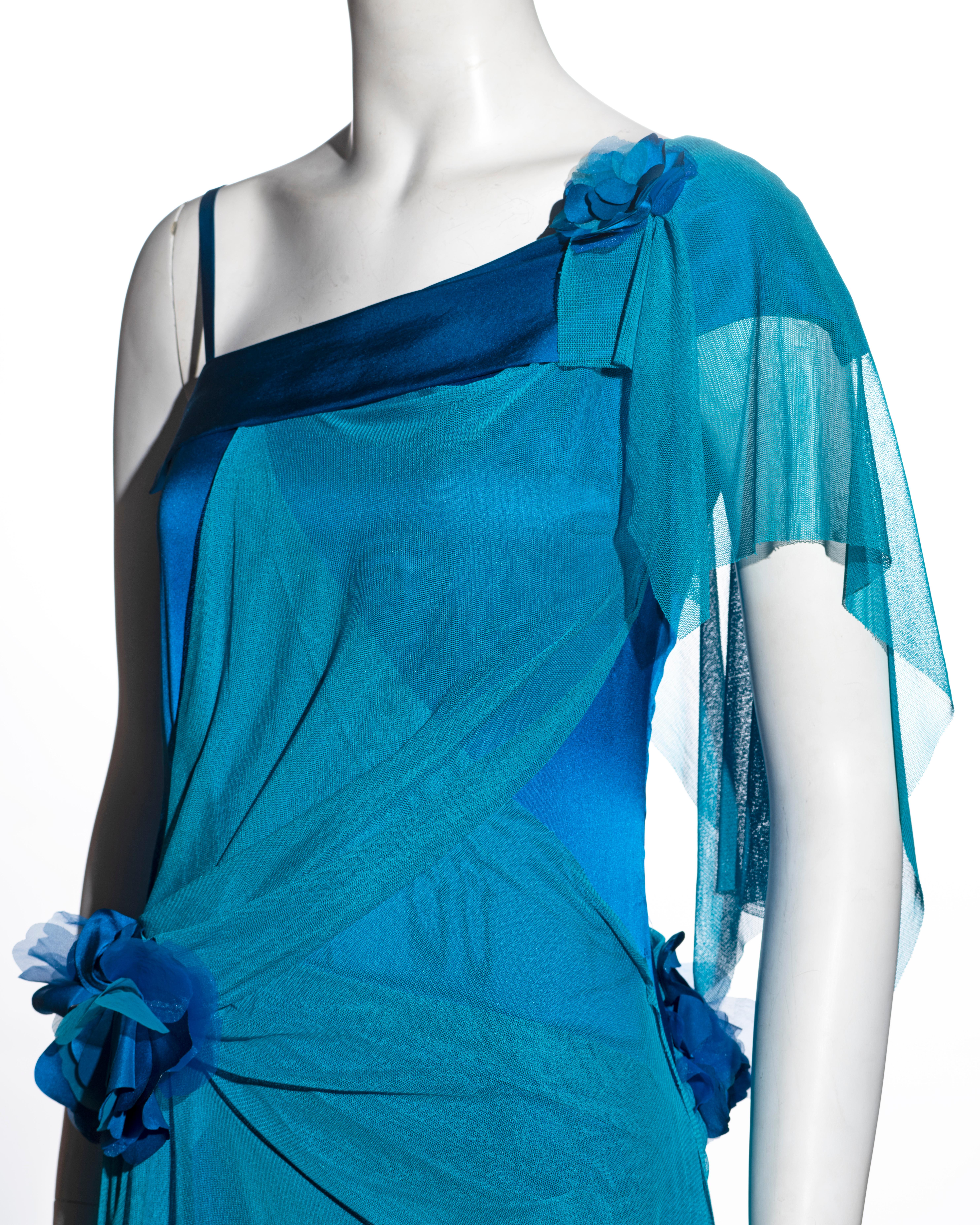 Blaues Seidenkleid von Issey Miyake mit drapiertem Netzüberzug, Frühjahr/Sommer 2005 im Angebot 8