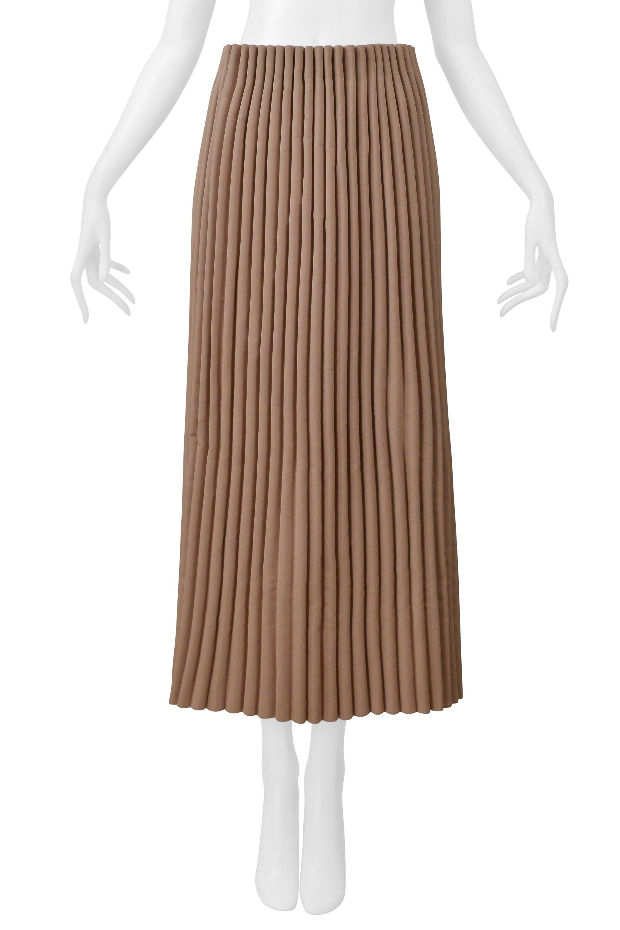 Donna Issey Miyake Gonna lunga marrone con pieghe a fisarmonica 2000-2001 in vendita