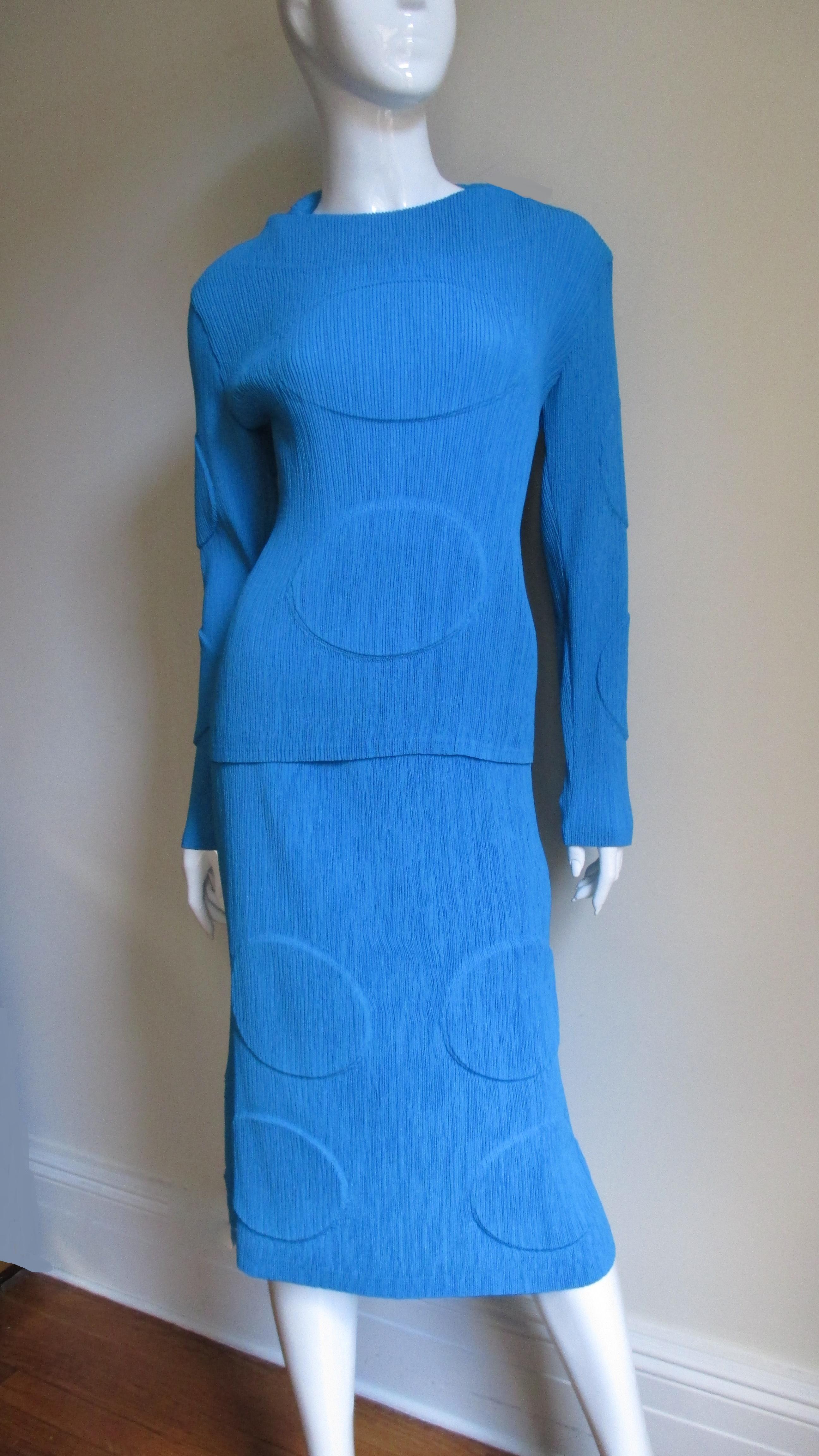 Issey Miyake Circle Imprint Top and Skirt Set In Excellent Condition In Water Mill, NY