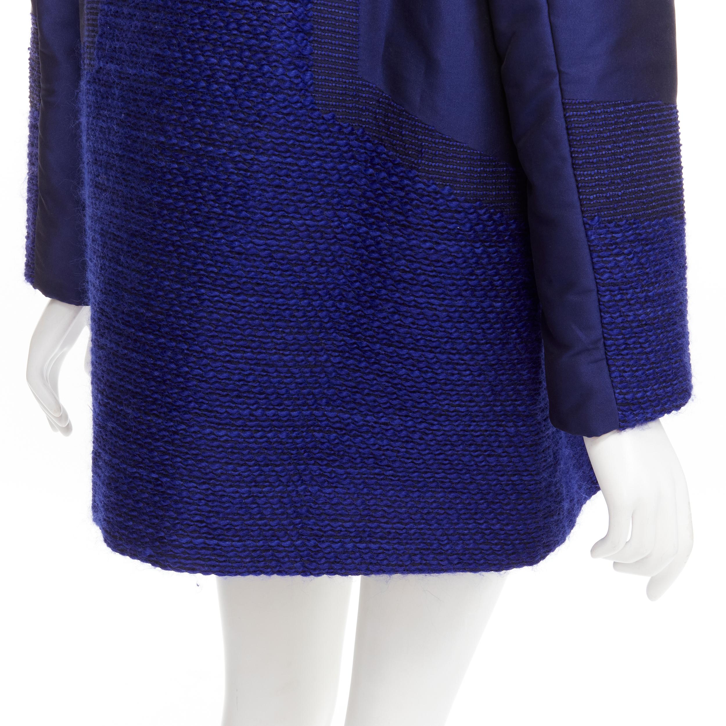 Issey Miyake - Manteau cocon en tweed bleu cobalt à textures multiples, taille M en vente 6