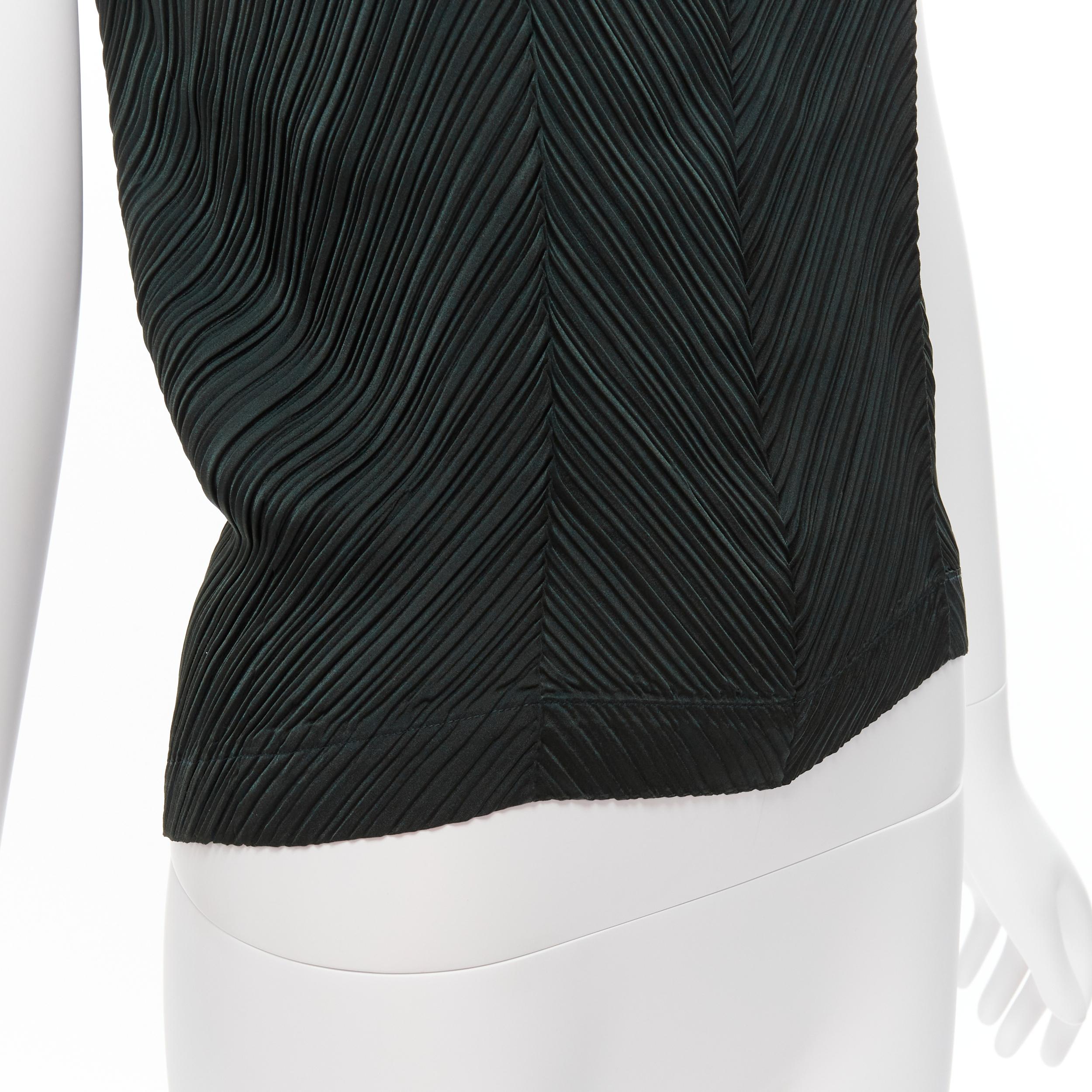 Women's ISSEY MIYAKE dark green spaghetti strap plisse camisole vest top M For Sale