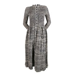 Issey Miyake Dokumentiertes, raumgefärbtes Strickkleid, 1974