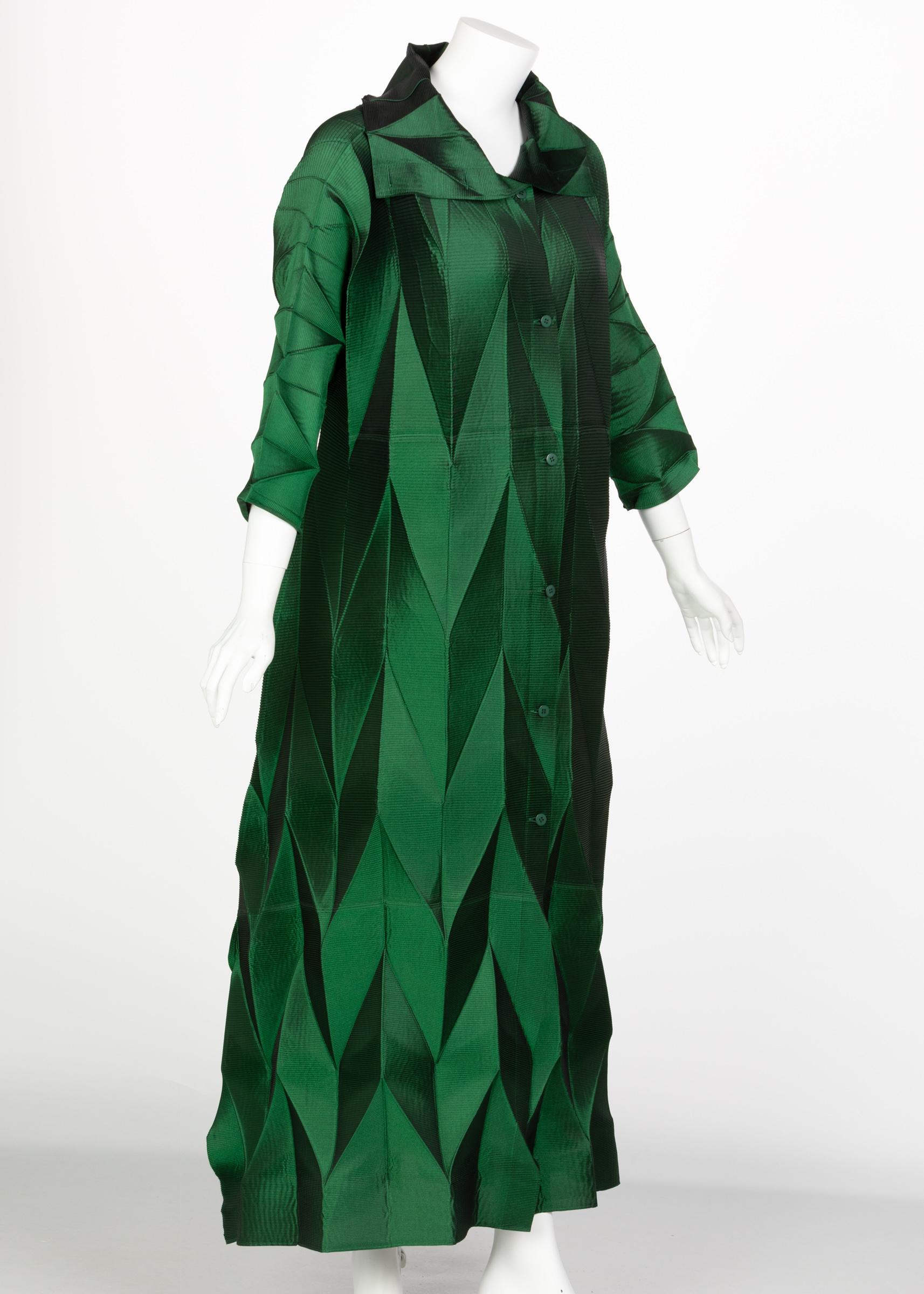 Japanese designer, Issey Miyake, experiments with form and designs with a sense of architecture. Special attention to the fabrics and materials used allow Miyake to create spectacular garments that rely upon unique volumes and textures. From his