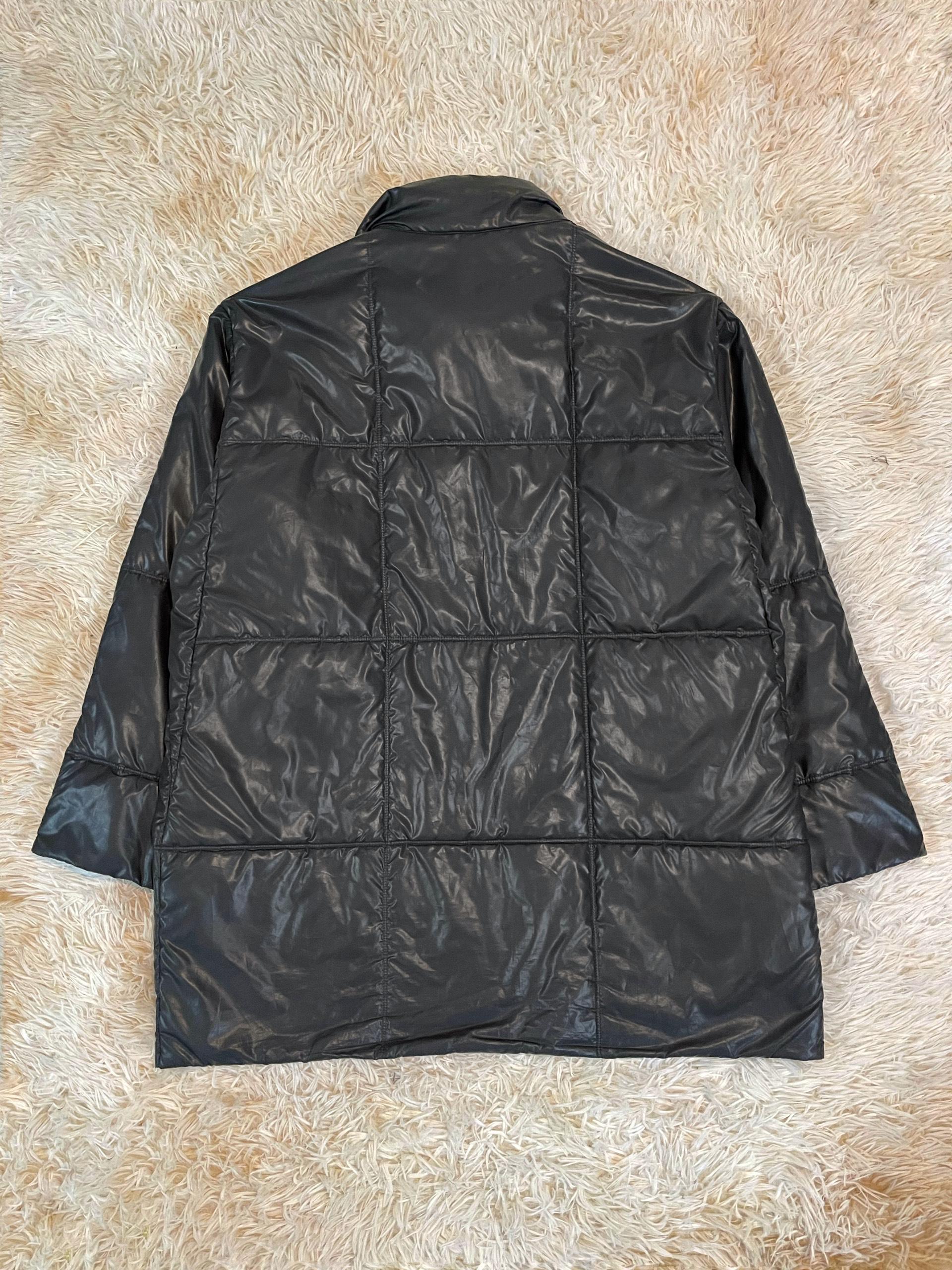 Issey MIyake F/W2001 Pillow Puffer Coat In Excellent Condition For Sale In Tương Mai Ward, Hoang Mai District