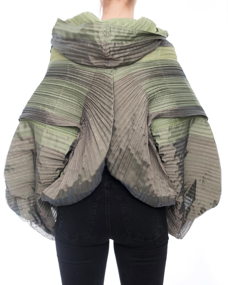 Gray Issey Miyake Fete A Poc Green Avant Garde Architectural Pleat Crop Jacket