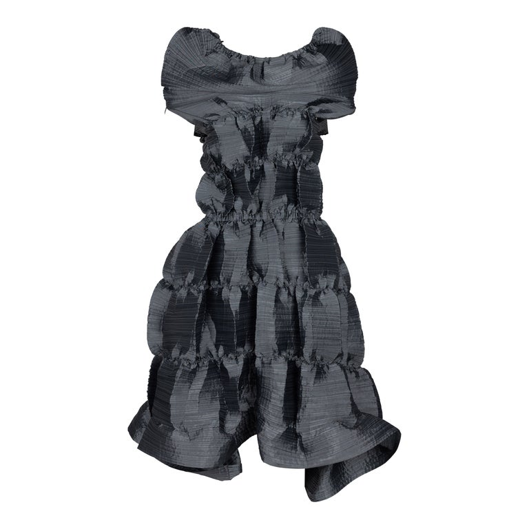 Issey Miyake Fête Silver Grey Vestito midi a pieghe, primavera