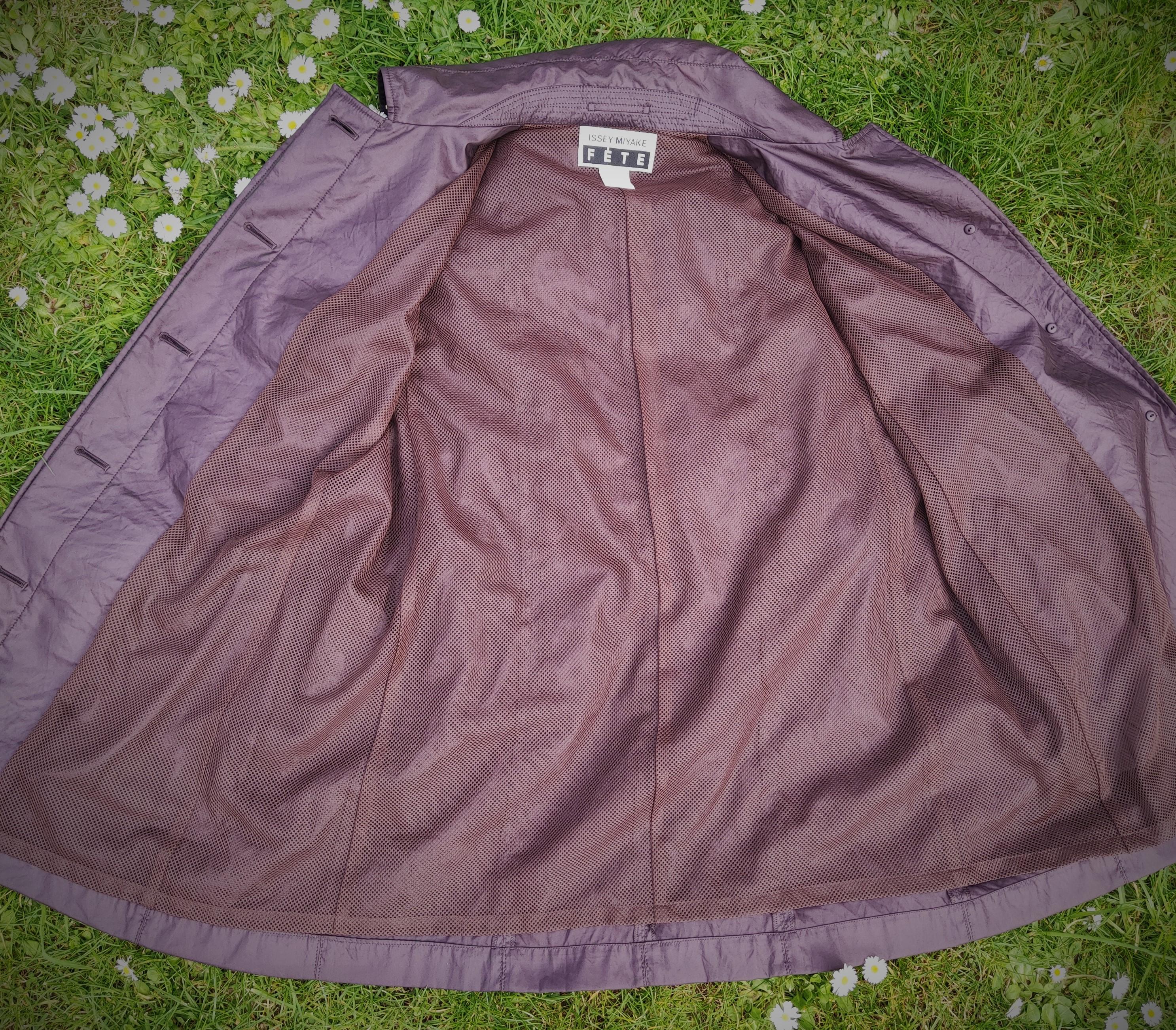 Issey Miyake Fete Vintage 80s Brown Formal Japanese Windcoat Wind Jacket Coat In Excellent Condition For Sale In PARIS, FR