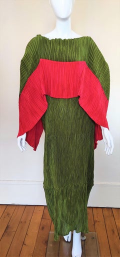 Issey Miyake Gown Couture Huge Collar Runway 80s Evening Pleated Maxi Dress