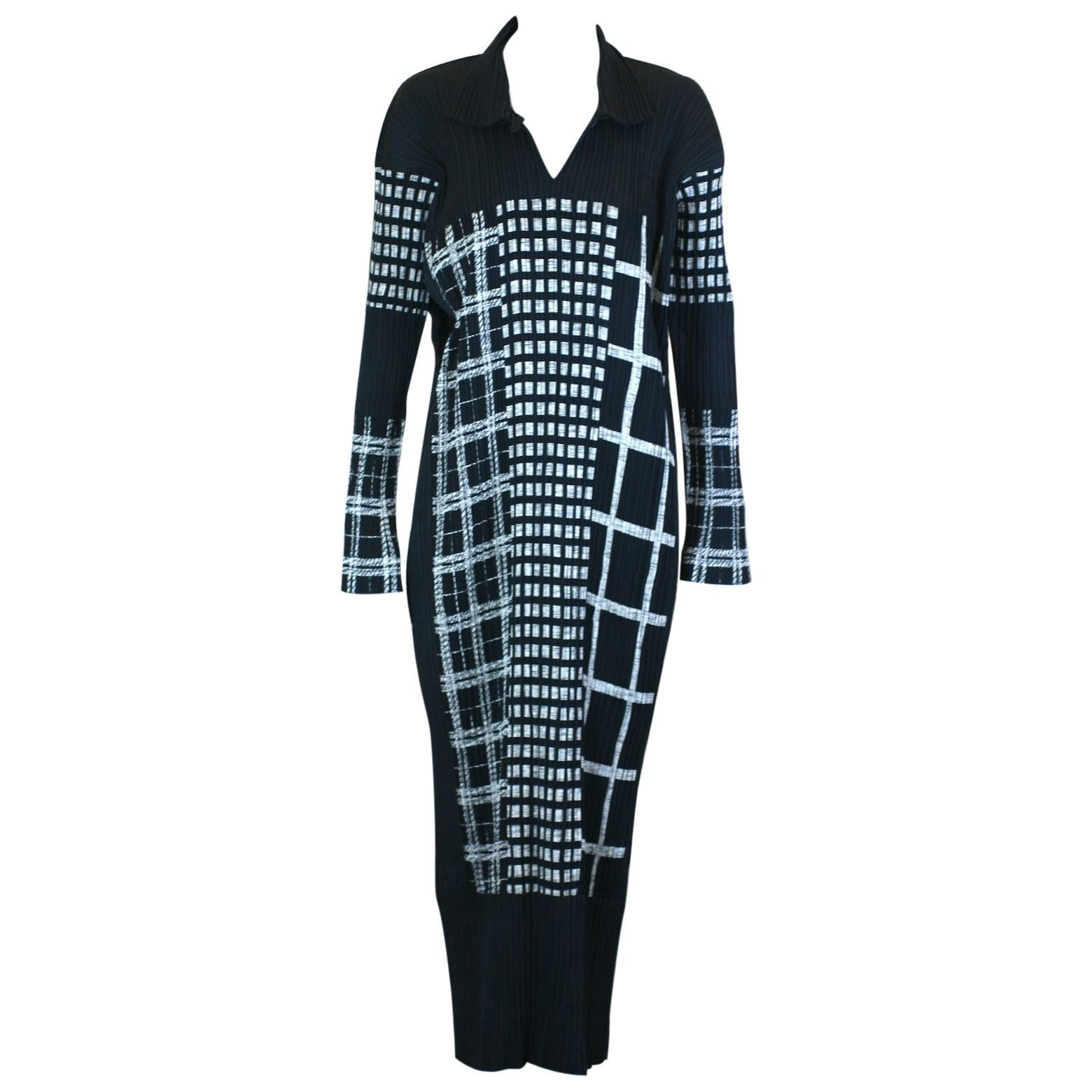 Issey Miyake Graphic Black White Pleated Dress For Sale