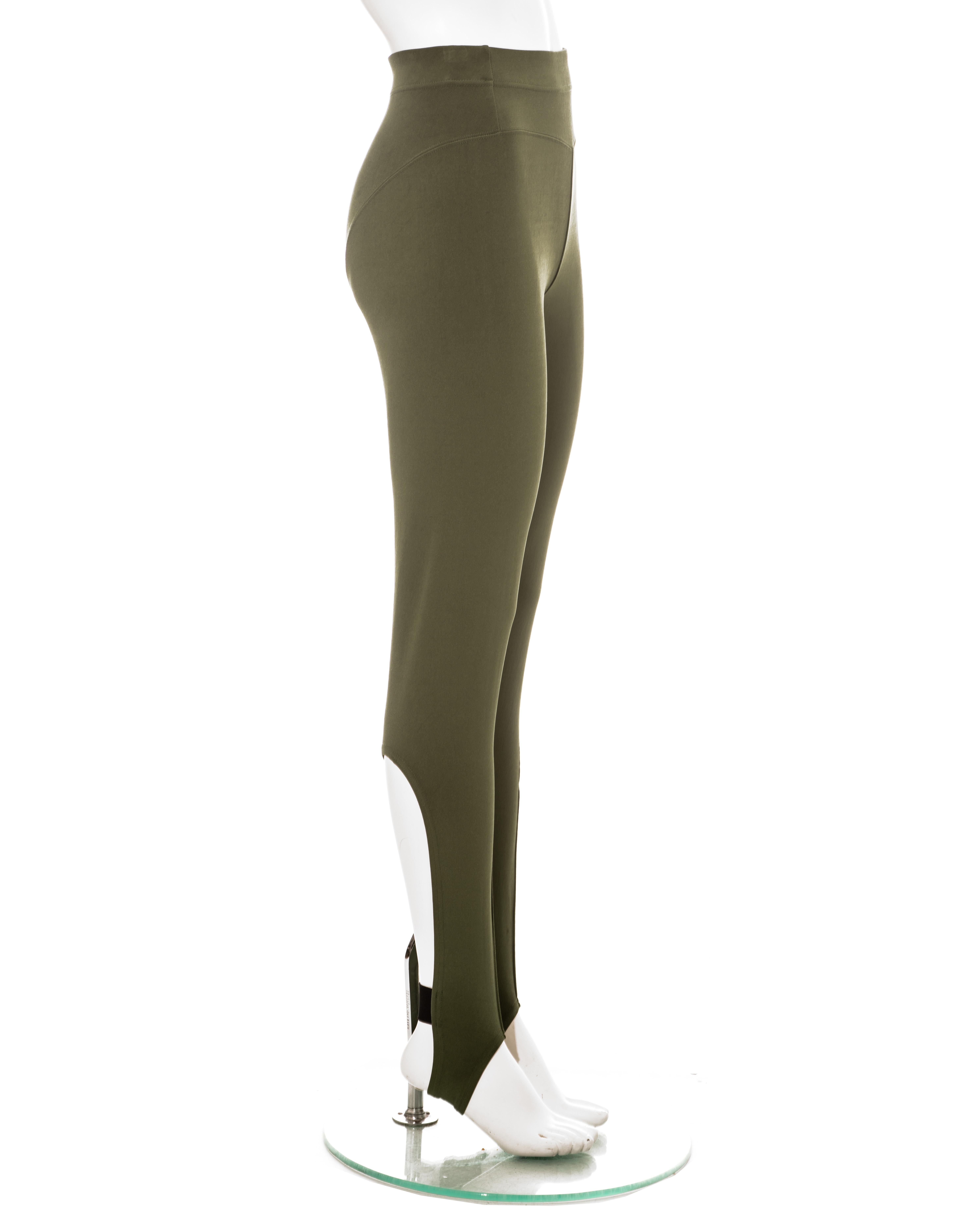 Noir Issey Miyake Legging à étrier à taille haute en lycra vert, 1994 en vente