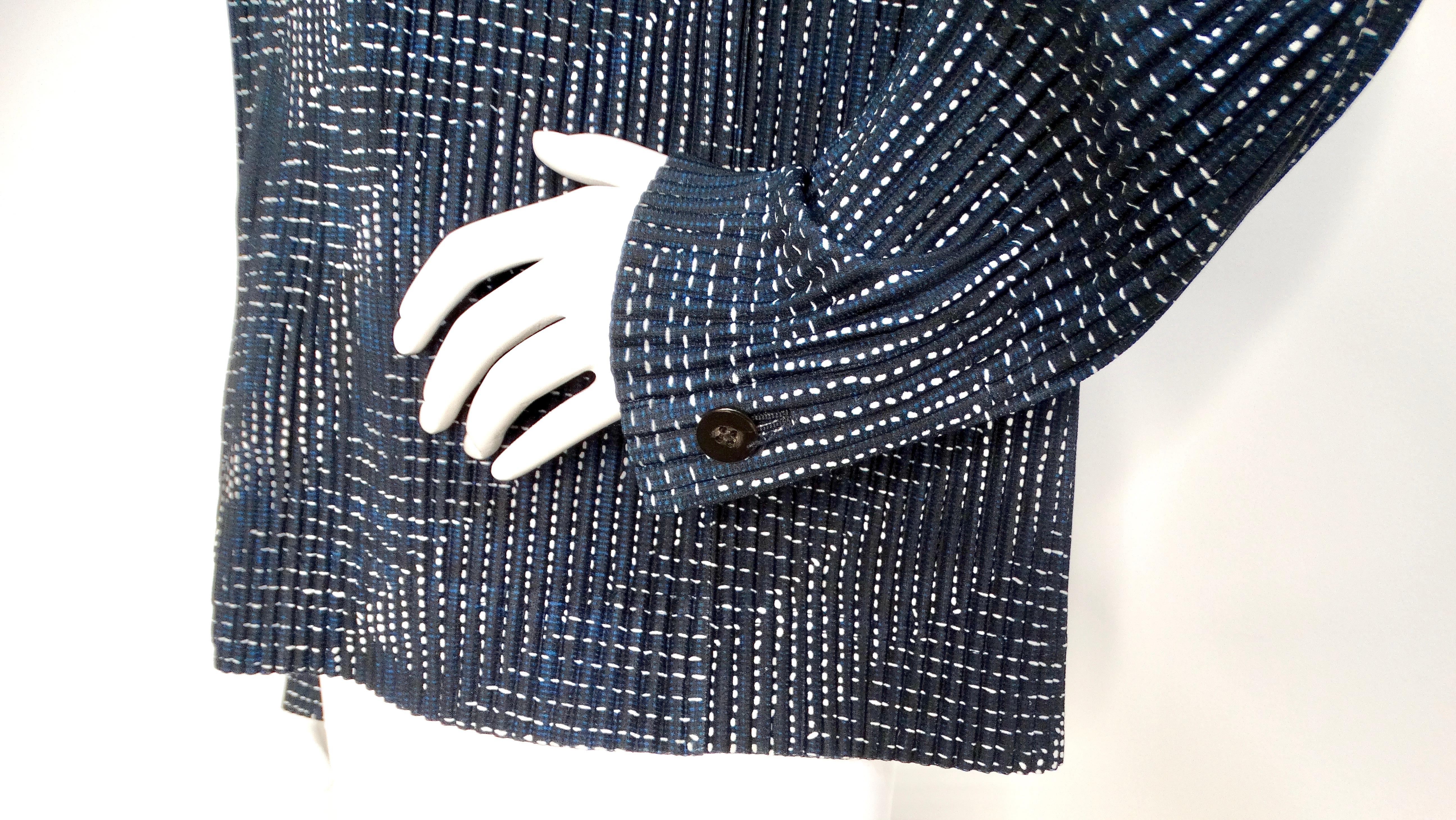 Women's or Men's Issey Miyake Homme Plisse Blue Printed Pleated Jacket For Sale