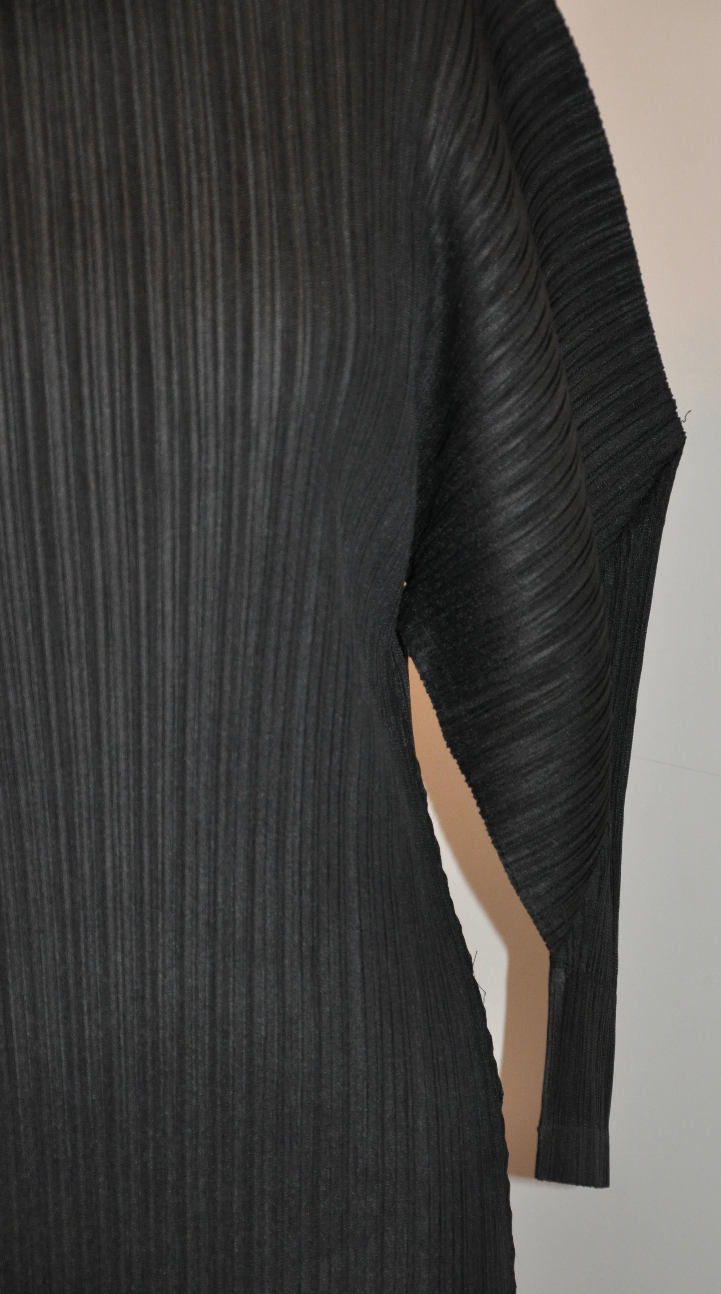 Issey Miyake Iconic Signature Jet-Black High-Neck Pullover Dress For Sale 9