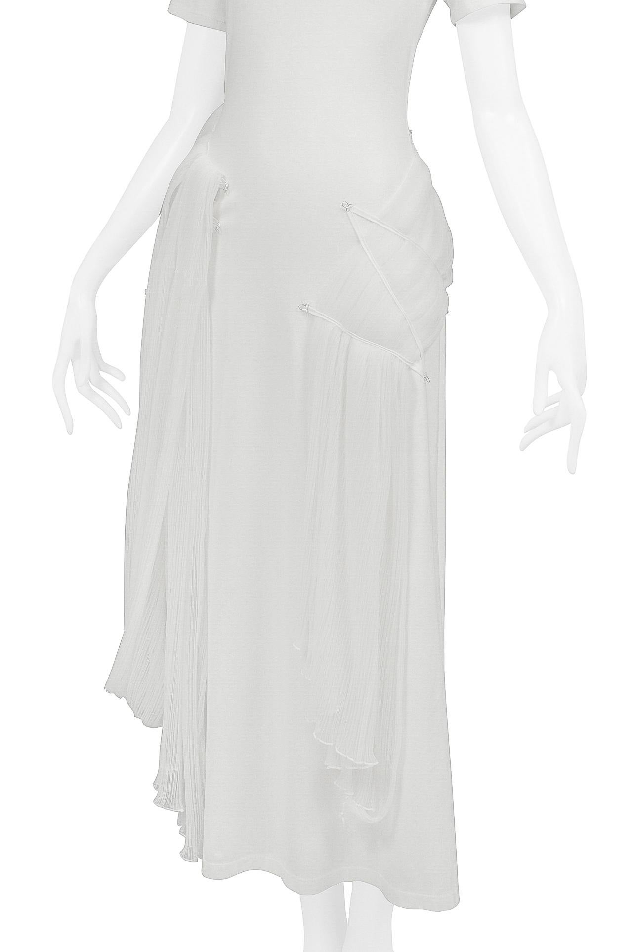 Women's Issey Miyake Iconic White Goddess Concept Dress 2003 For Sale