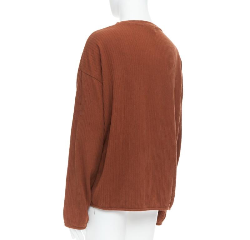 ISSEY MIYAKE UOMO maglione a maniche lunghe a coste in misto cotone marrone M. in vendita 1