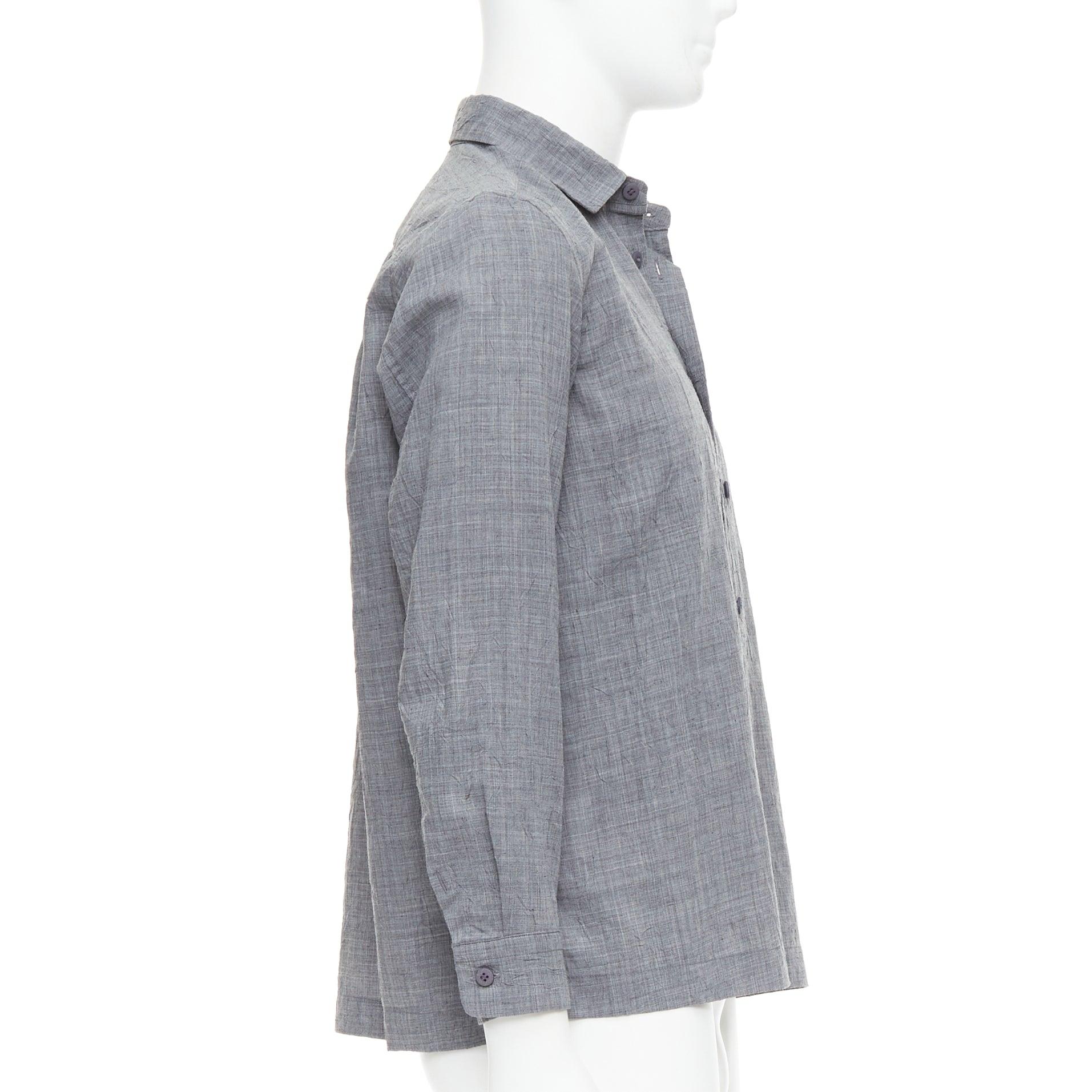 Issey Miyake Uomo grigio poliestere ramiè increspato camicia top JP1 S In condizioni ottime in vendita a Hong Kong, NT