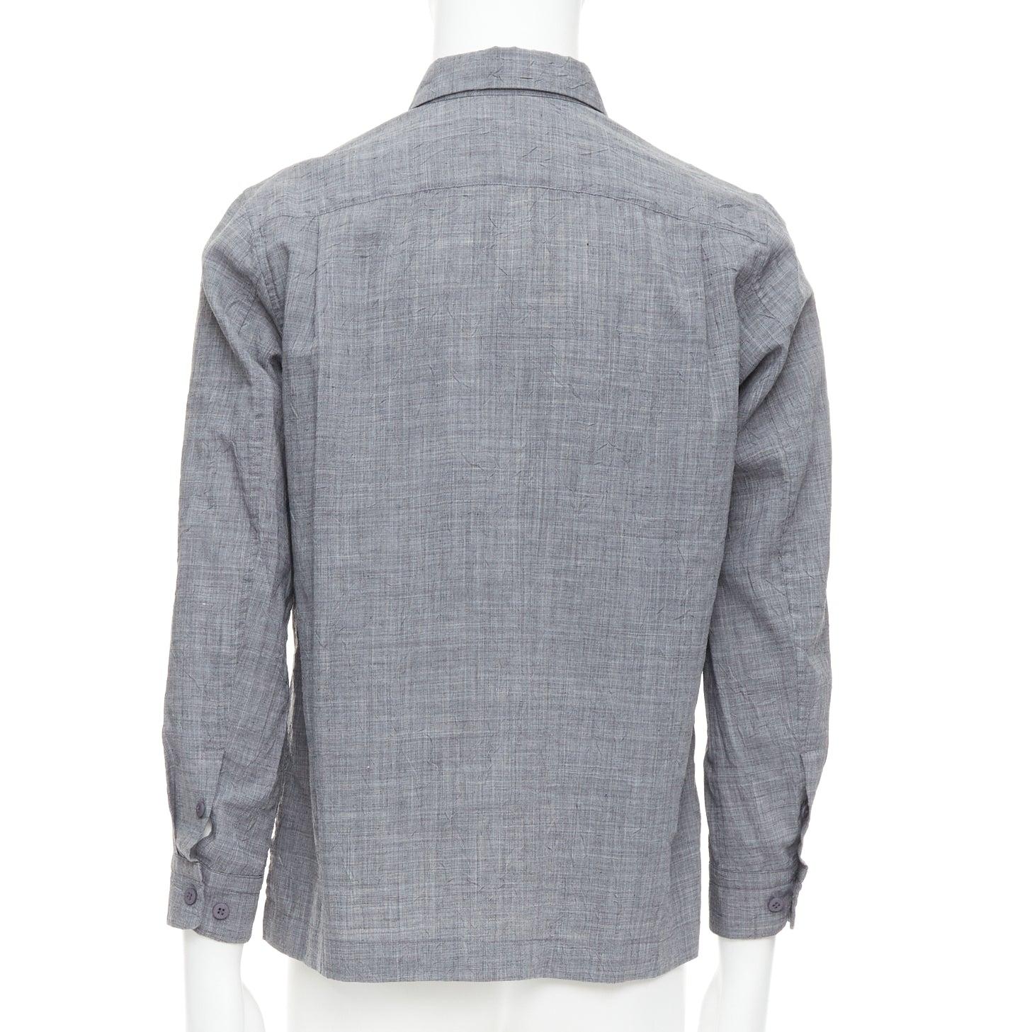 Issey Miyake Uomo grigio poliestere ramiè increspato camicia top JP1 S in vendita 1
