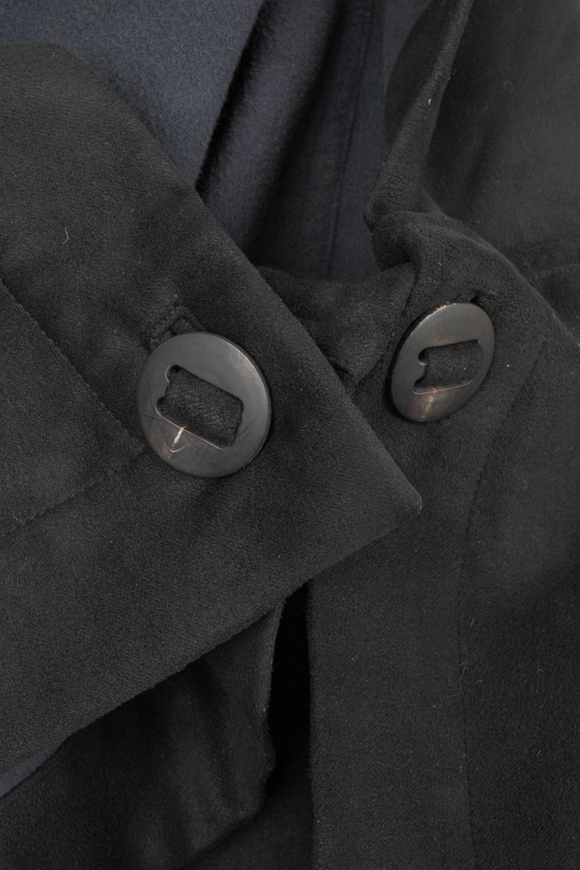 Issey Miyake Uomo Cappotto lungo asimmetrico in vendita 4
