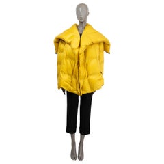 ISSEY MIYAKE mustard yellow nylon DETACHABLE SLEEVE PUFFER DOWN Jacket 3 L