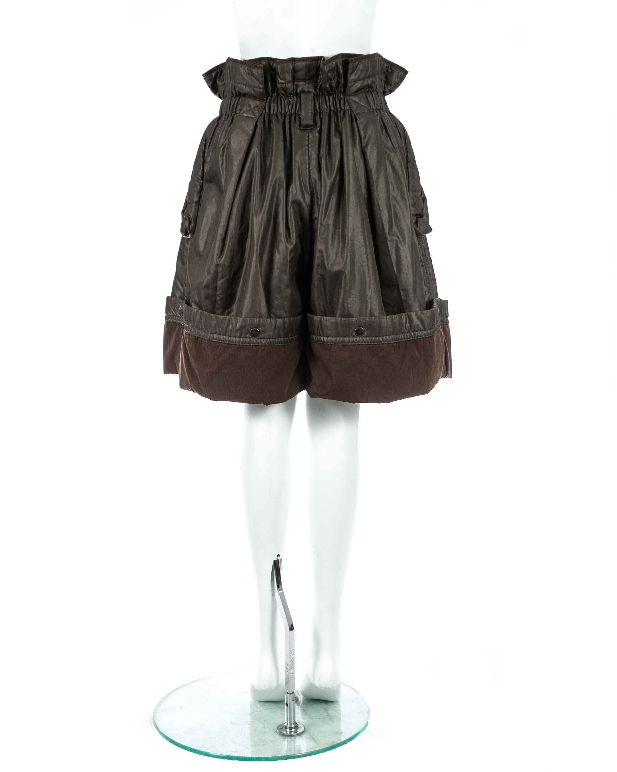 Issey Miyake olive nylon parachute shorts, fw 1983 In Good Condition For Sale In London, London