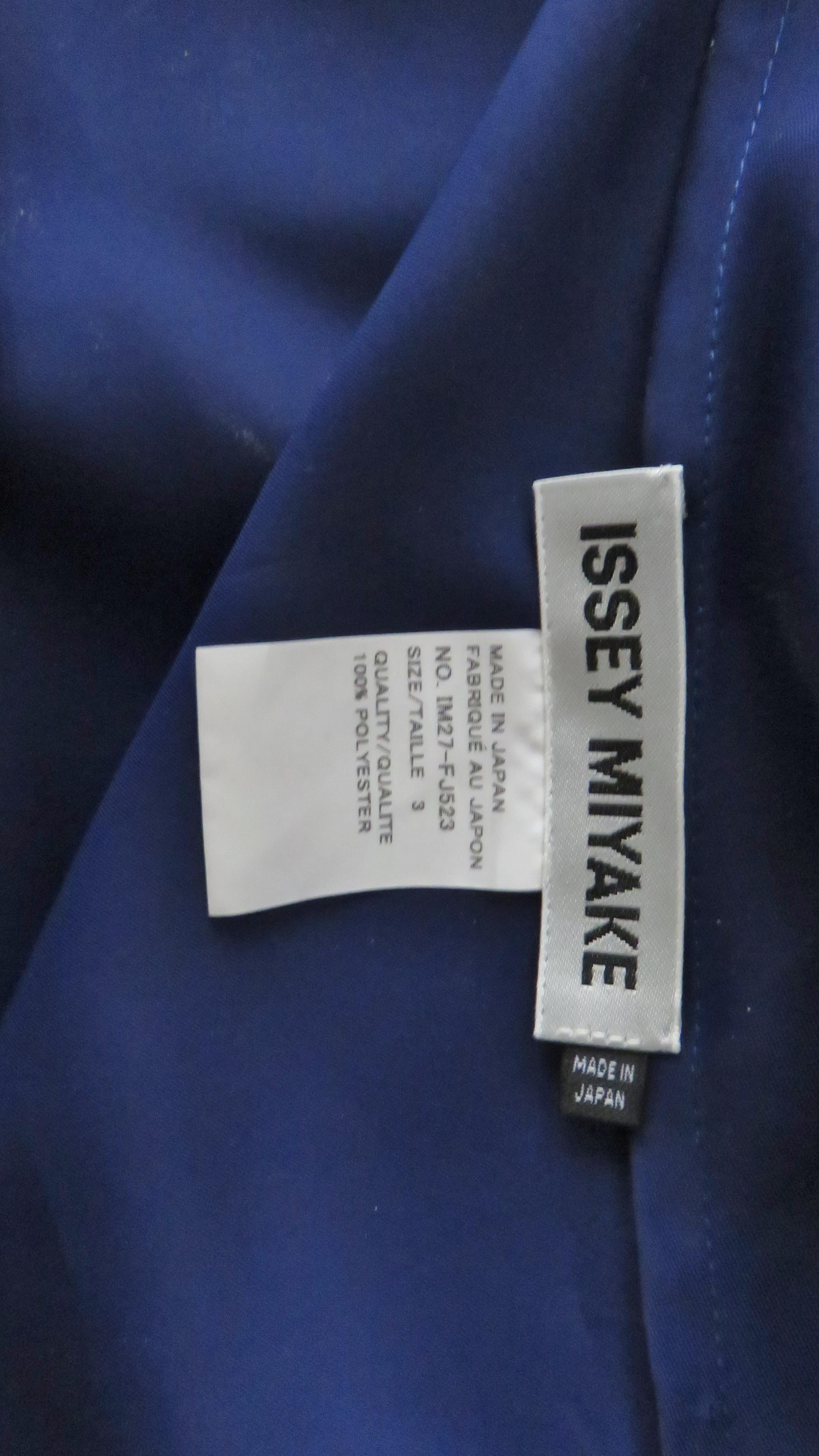 Issey Miyake Open Sleeve Draped Top For Sale 8