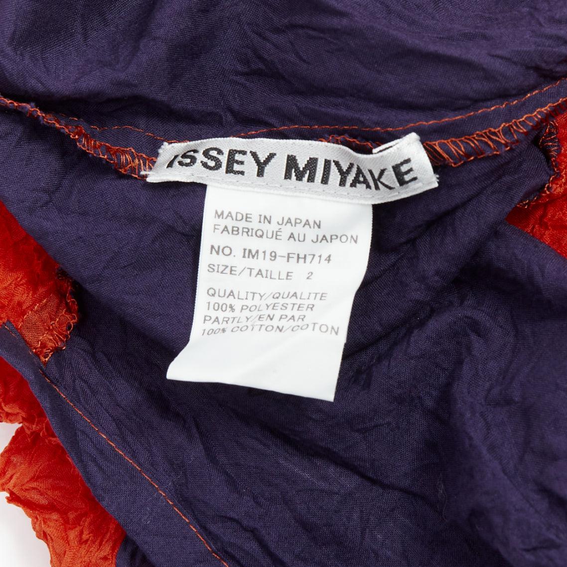 ISSEY MIYAKE vestido de manga corta asimétrico con gráfico arrugado naranja marino JP2 M en venta 3