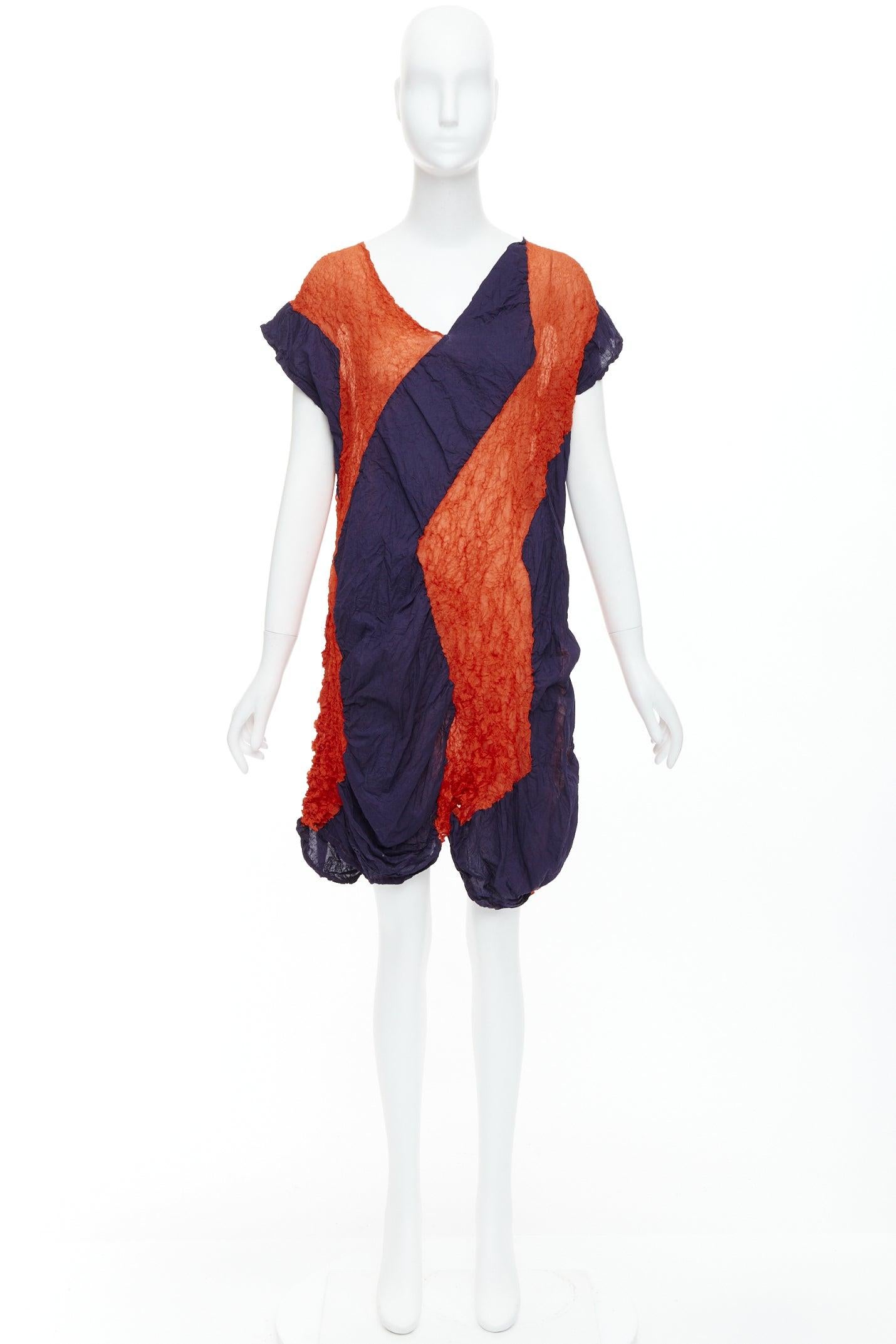 ISSEY MIYAKE vestido de manga corta asimétrico con gráfico arrugado naranja marino JP2 M en venta 4