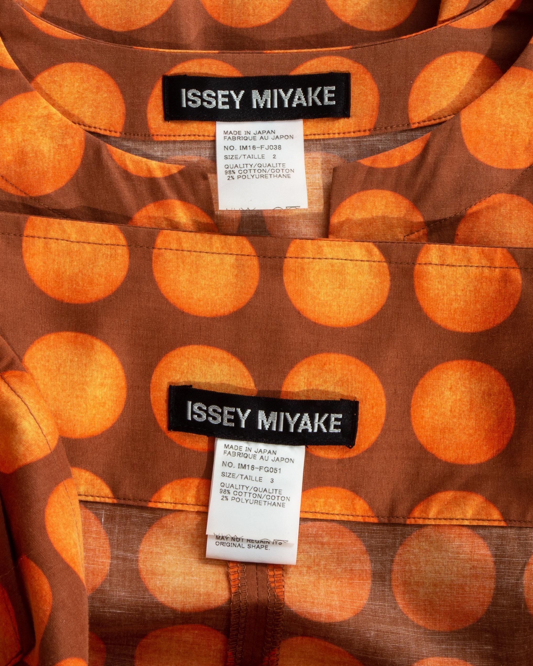 Issey Miyake orange polkadot printed cotton skirt suit, ss 2001 For Sale 2
