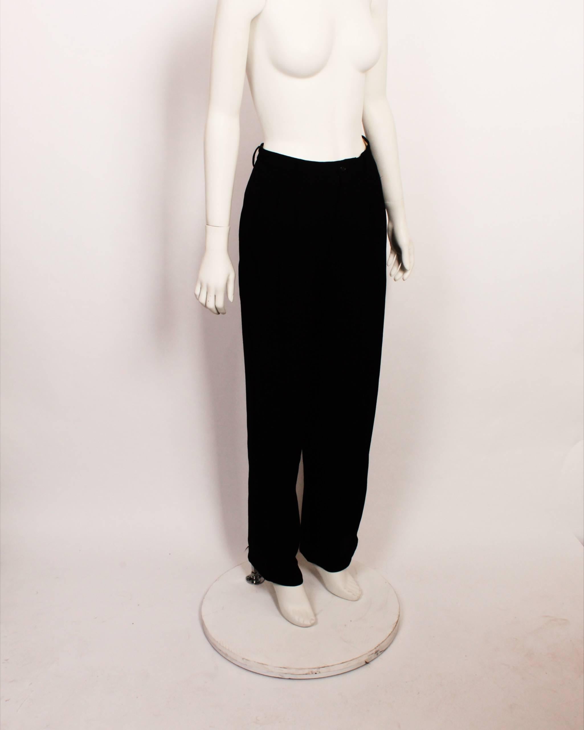 Issey Miyake Pants In Excellent Condition For Sale In Melbourne, Victoria