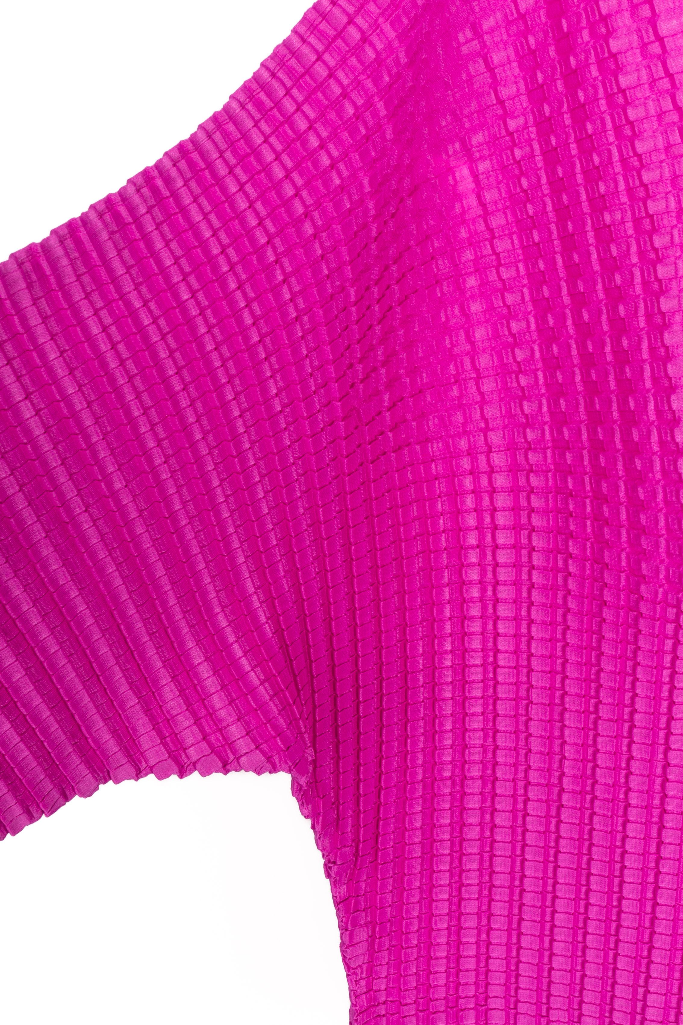 Issey Miyake rose Robe Pleats Please Pour femmes en vente