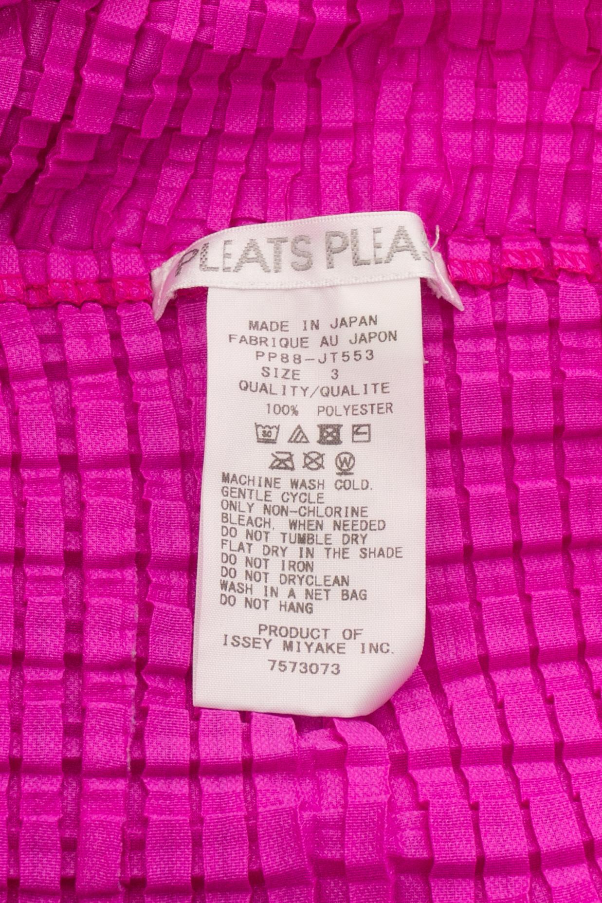 Issey Miyake rose Robe Pleats Please en vente 3