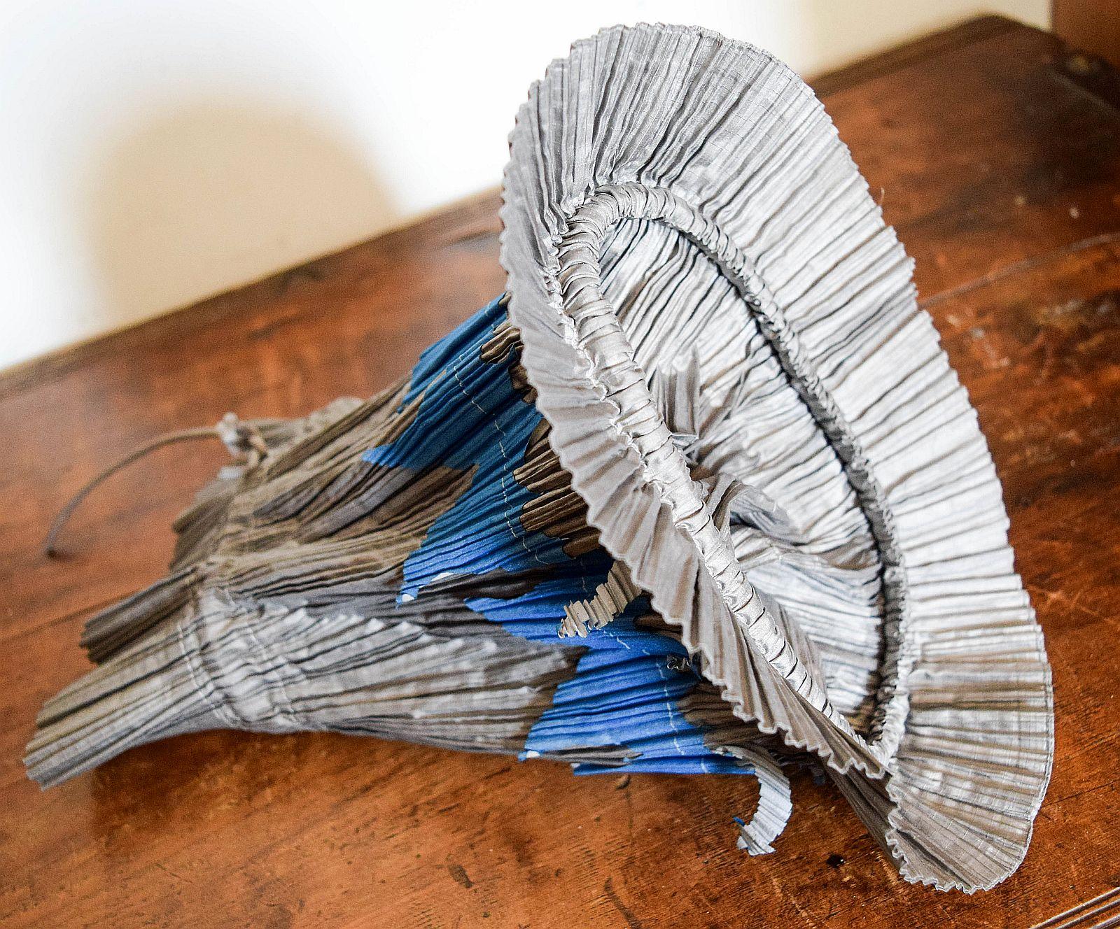 Issey Miyake Please Pleats insolita e  borsa con cordoncino nuova di zecca senza etichette in vendita 7