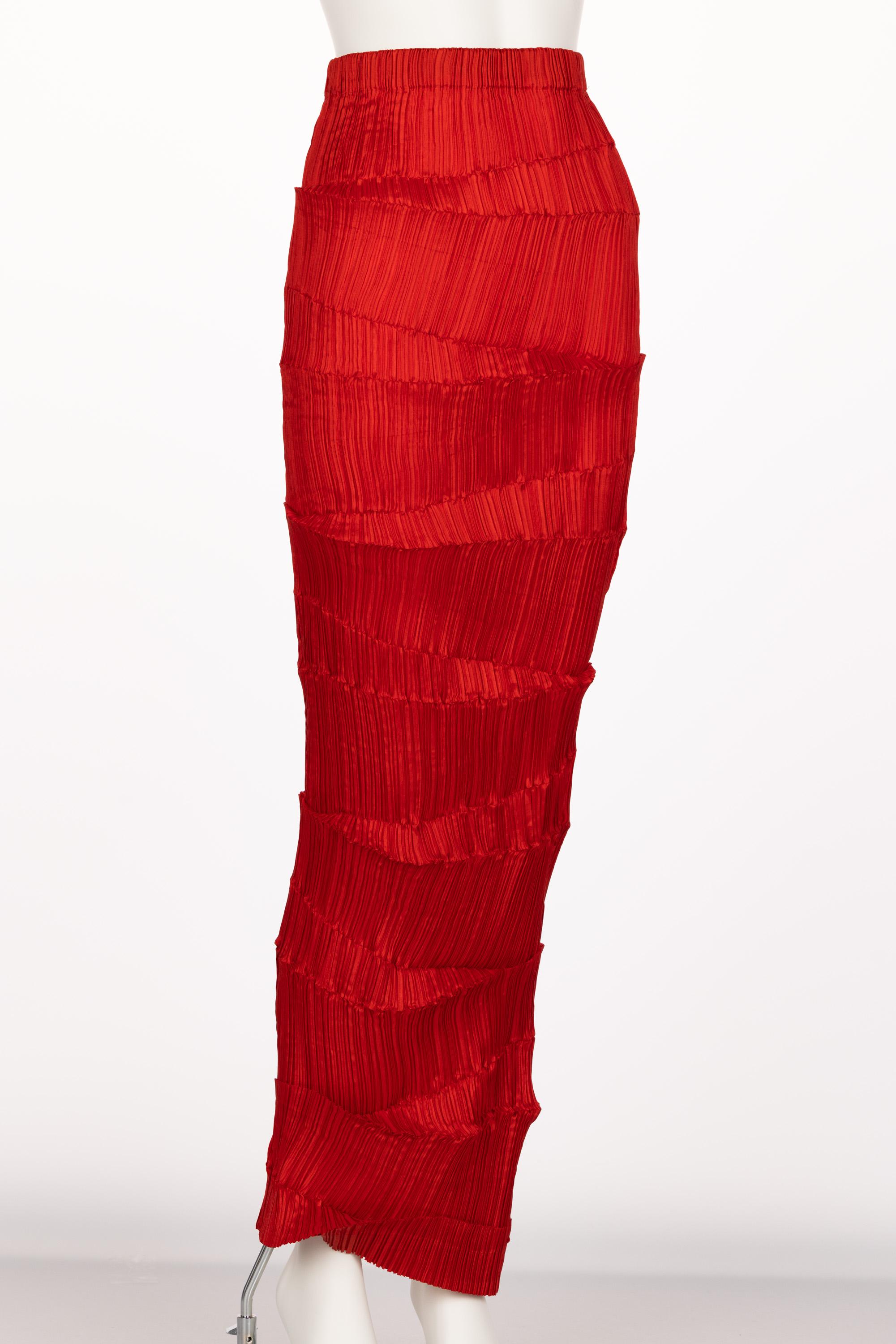 Issey Miyake Pleated Red Maxi Skirt 1990s 3
