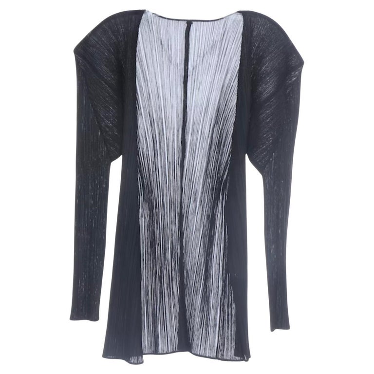 Silhouette Pleats Cardigan