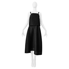 Issey Miyake Pleats Please Schwarzes plissiertes Konzept Camisole Top und Rock Ensemble