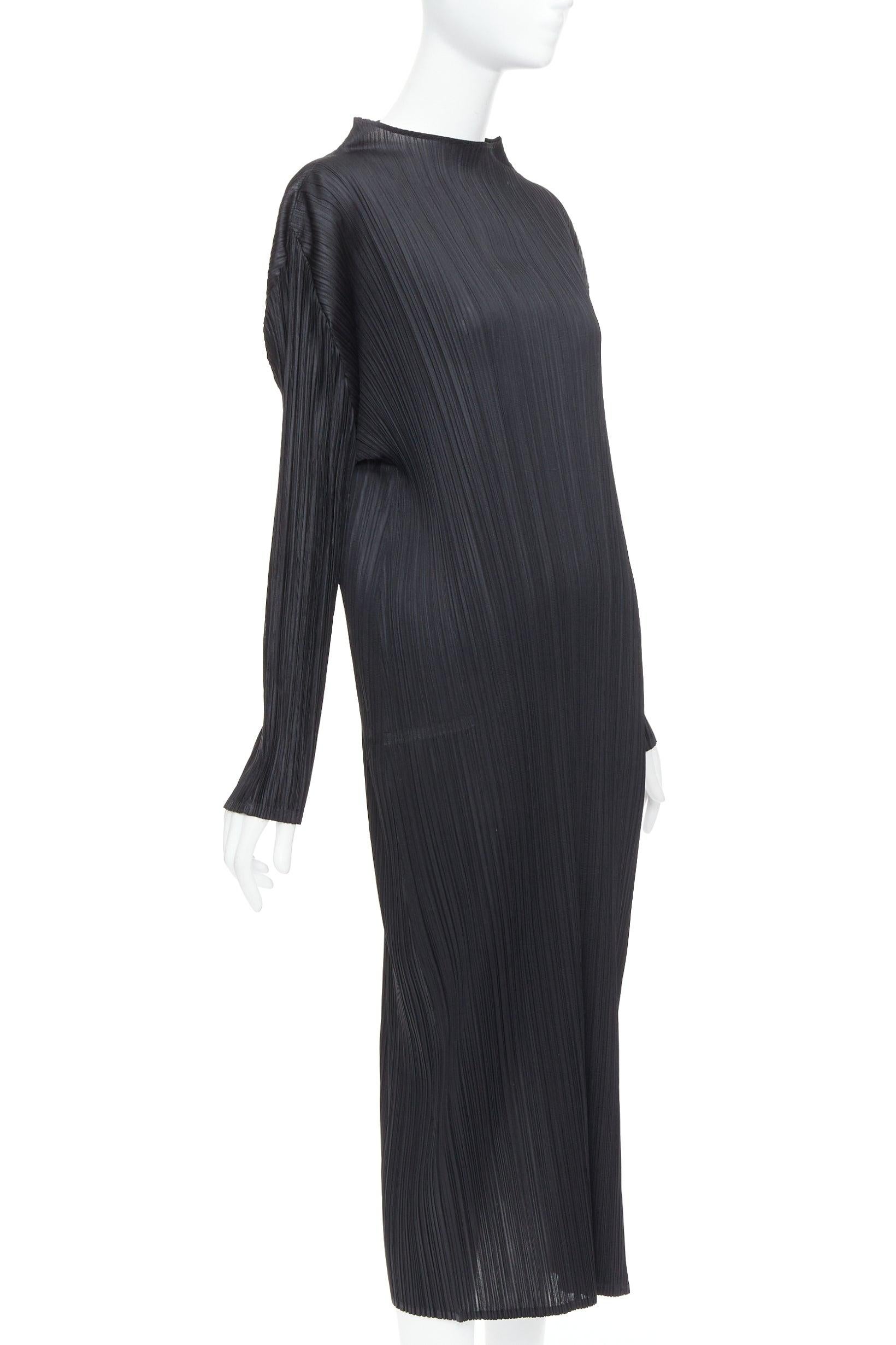 Black ISSEY MIYAKE Pleats Please black plisse bateau neck slit midi dress JP4 XL For Sale