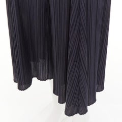 Issey Miyake Pleats Please – schwarze, plissierte, geraffte, halbtransparente Culotte-Shorts JP2 M