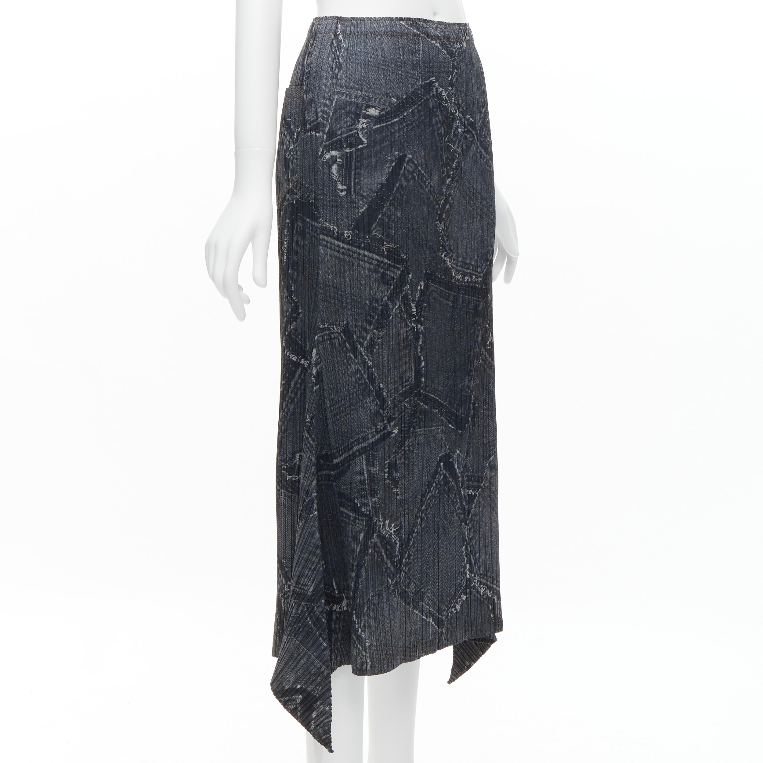 Black ISSEY MIYAKE PLEATS PLEASE dark blue denim patchwork print pleated skirt JP2 M For Sale