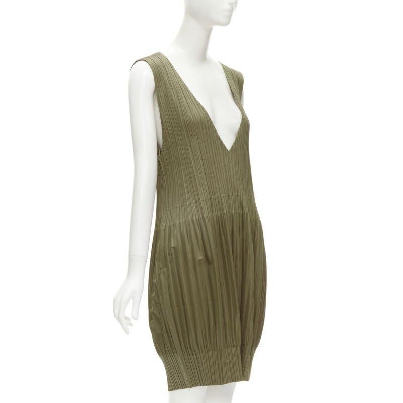 Brown ISSEY MIYAKE PLEATS PLEASE gold V neck bubble skirt pleated plisse dress JP4 XL For Sale