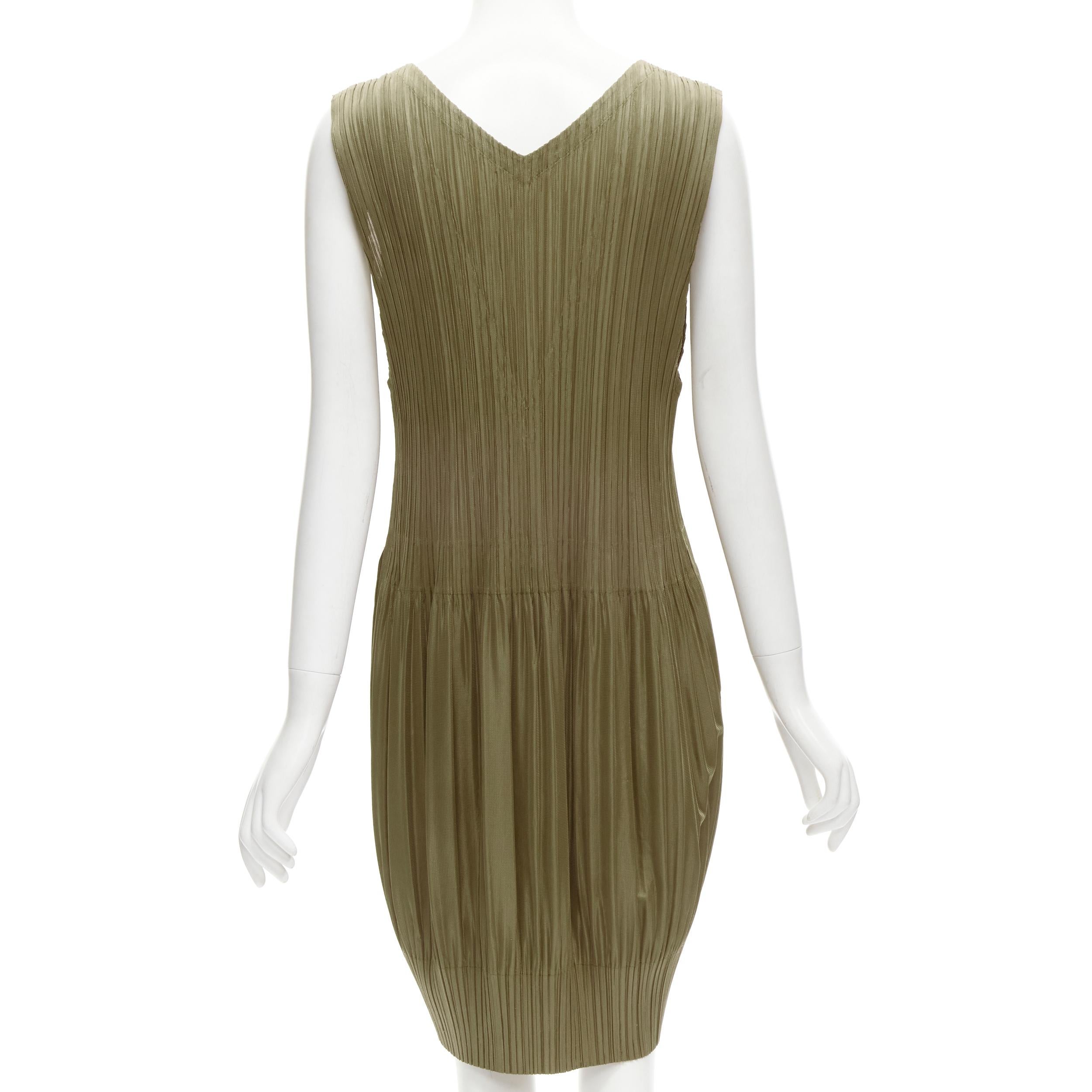 Women's ISSEY MIYAKE PLEATS PLEASE gold V neck bubble skirt pleated plisse dress JP4 XL For Sale