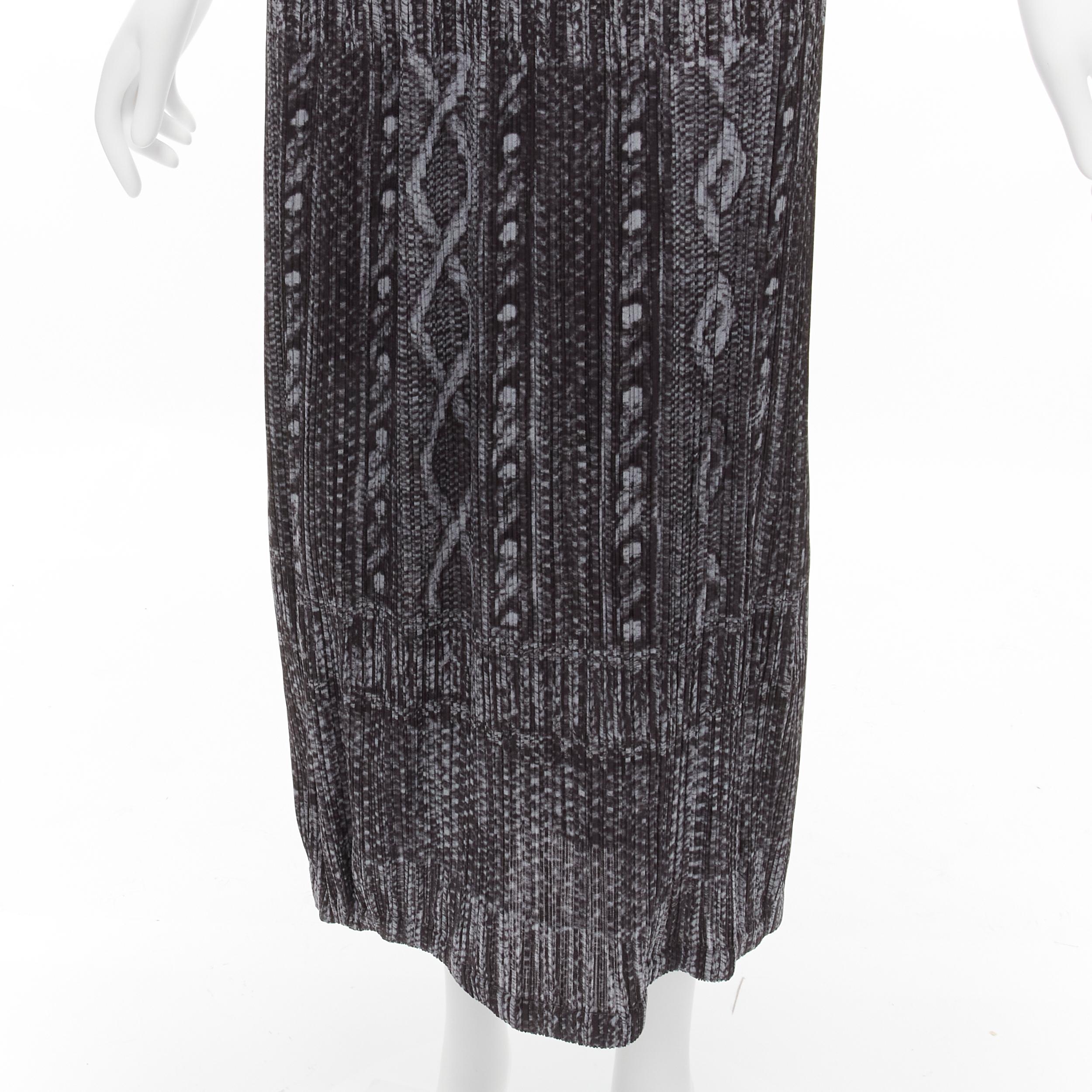 ISSEY MIYAKE PLEATS PLEASE grey black cable knit print pleated midi skirt JP2 M For Sale 2