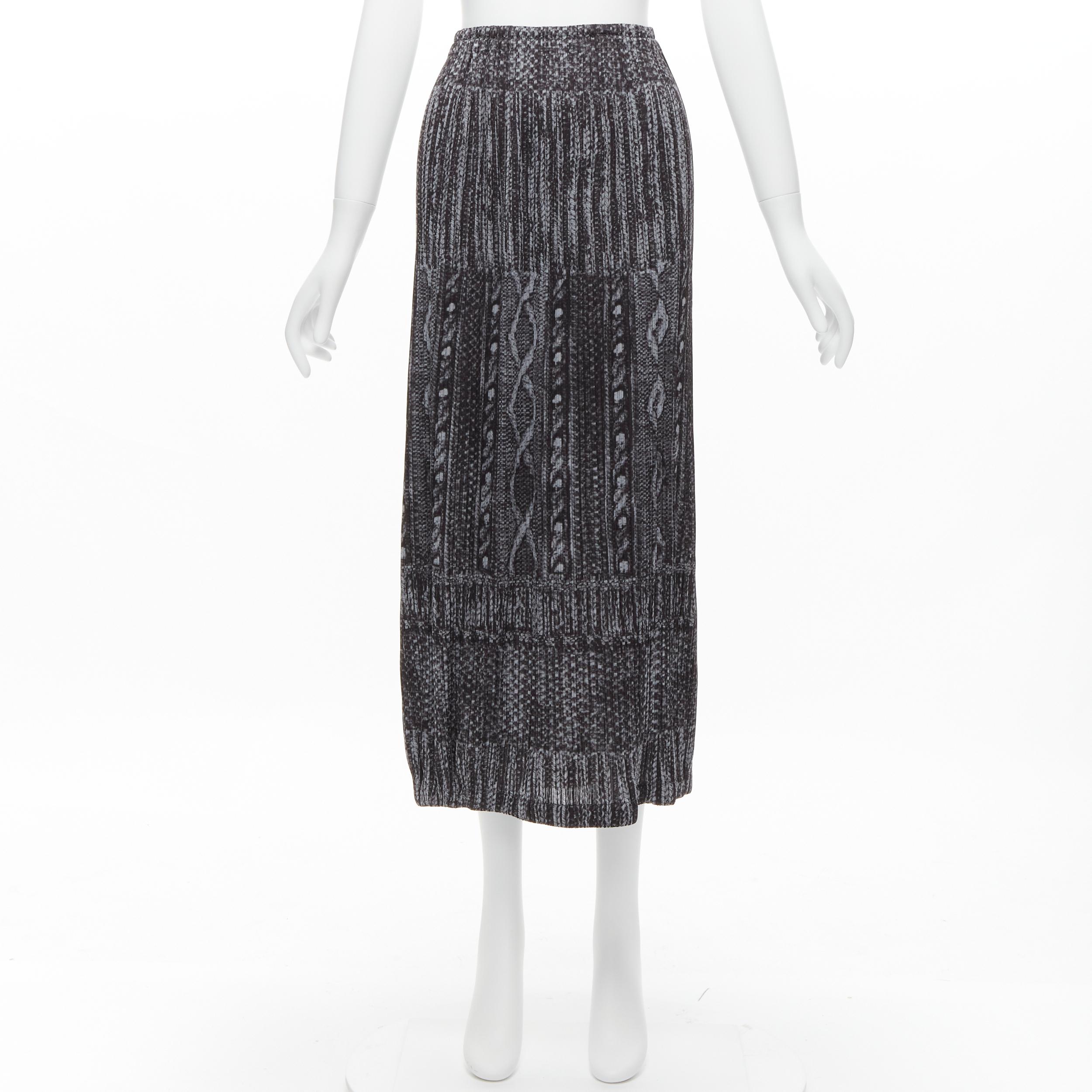 ISSEY MIYAKE PLEATS PLEASE grey black cable knit print pleated midi skirt JP2 M For Sale 4