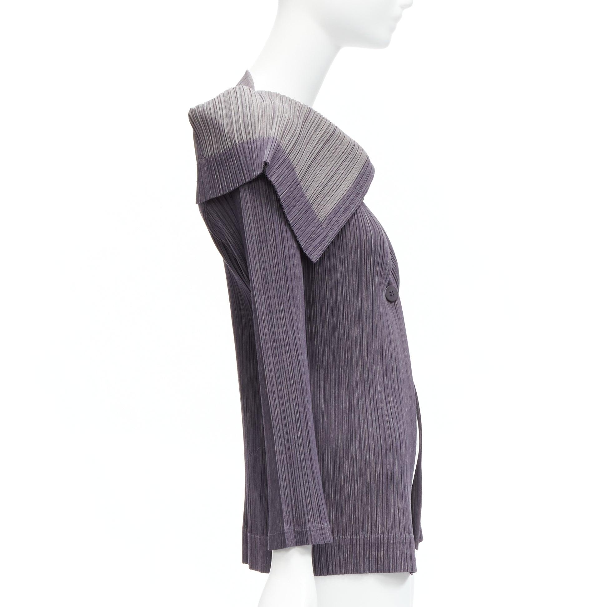 ISSEY MIYAKE PLEATS PLEASE grey purple wide collar pleated plisse jacket In Excellent Condition In Hong Kong, NT
