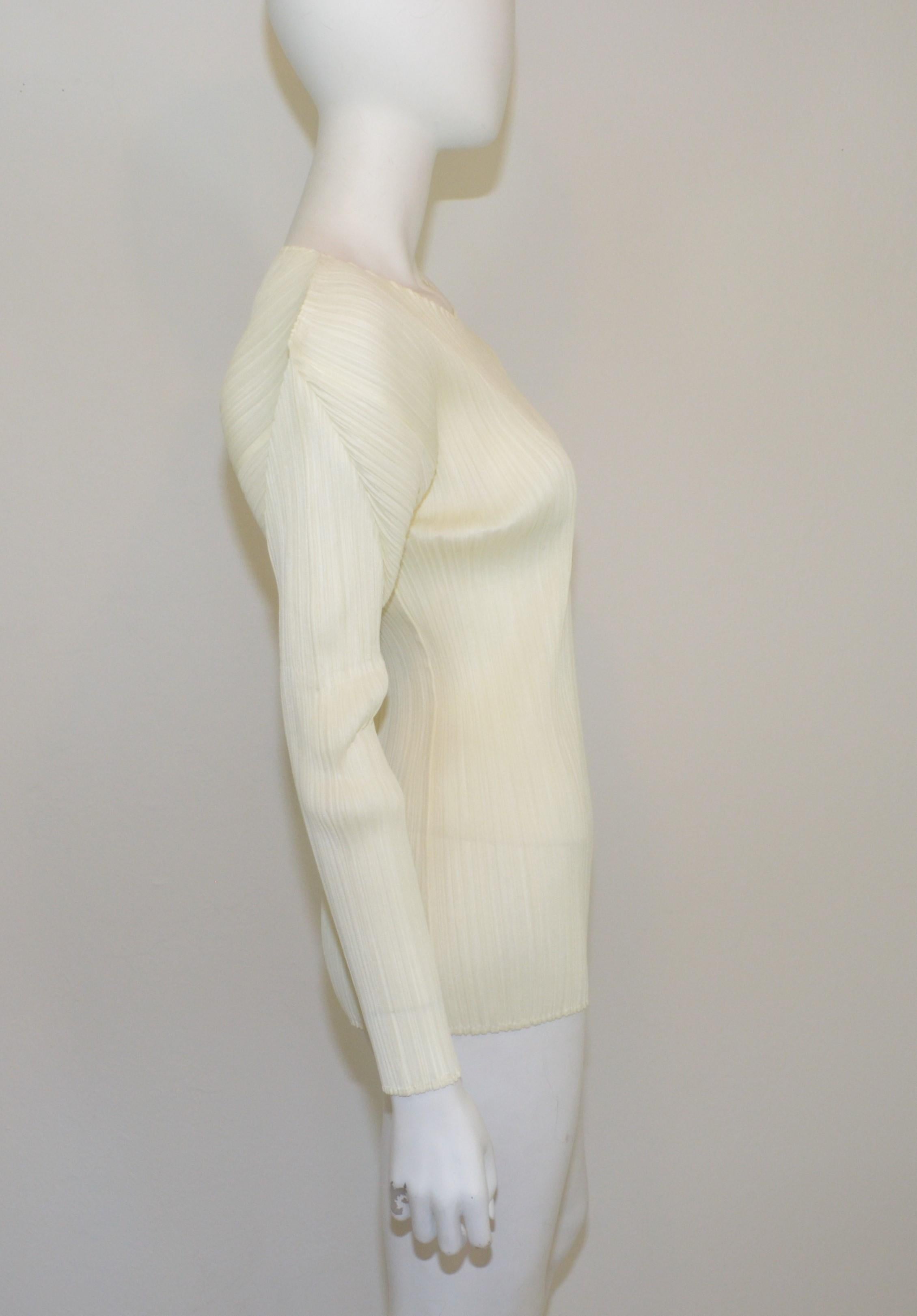 Issey Miyake Pleats Please Pleated Top For Sale at 1stDibs | issey 